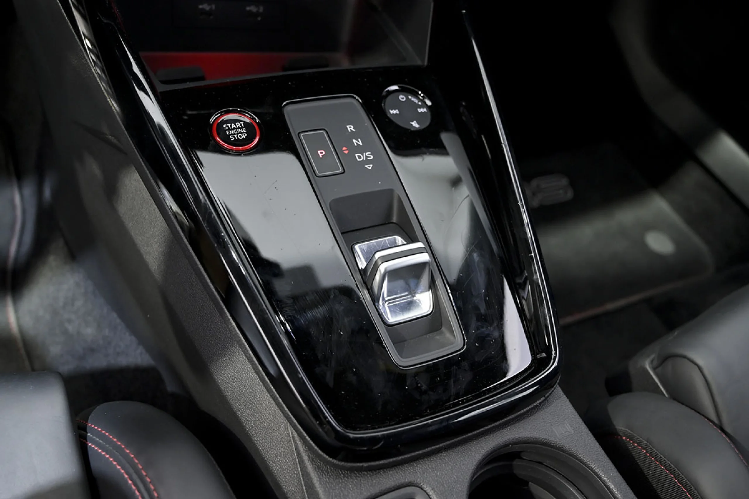 Audi RS3 A3 RS3 Sportback TFSI 294kW quattro S tron - Foto 30