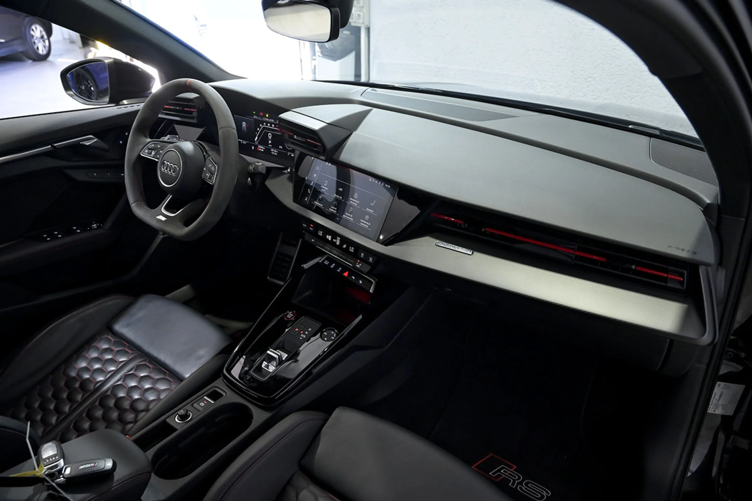 Audi RS3 A3 RS3 Sportback TFSI 294kW quattro S tron - Foto 32