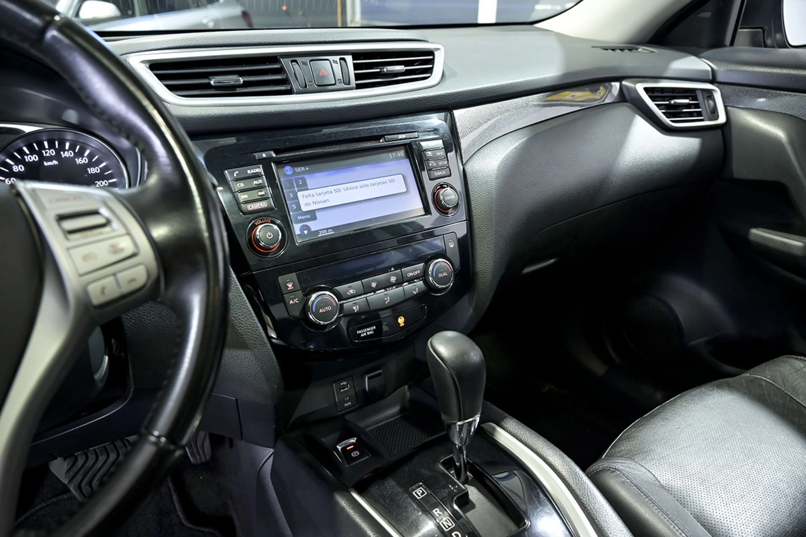 Nissan X-Trail 2.0 dCi XTRONIC NCONNECTA - Foto 25