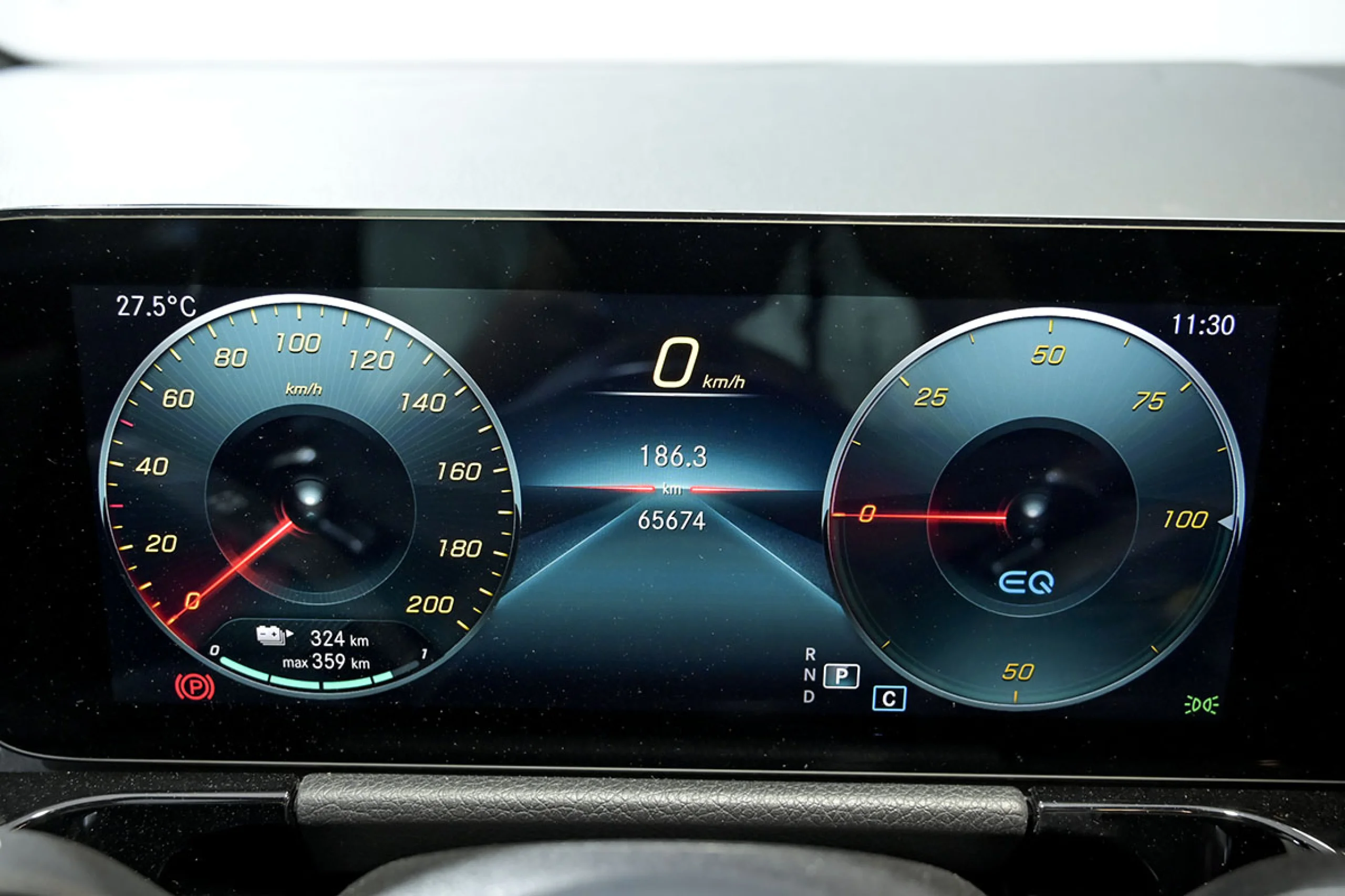 Mercedes-Benz EQA 300 MERCEDES-BENZ EQA EQA 300 4MATIC - Foto 7