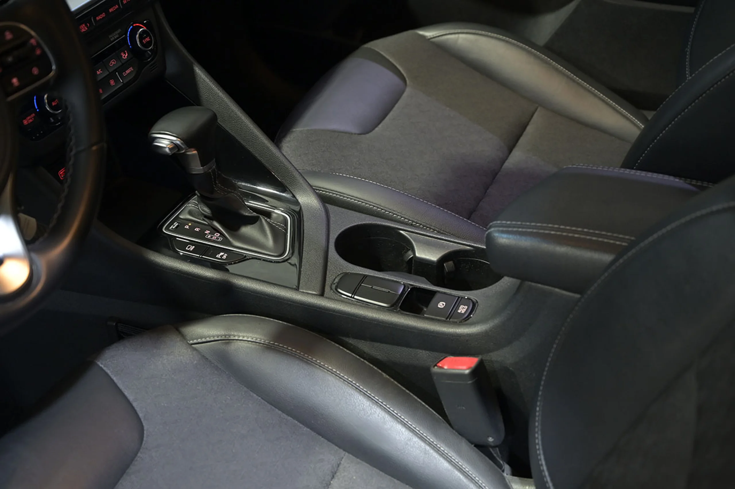 Kia Niro 1.6 GDi HEV 104kW 141CV Drive - Foto 30