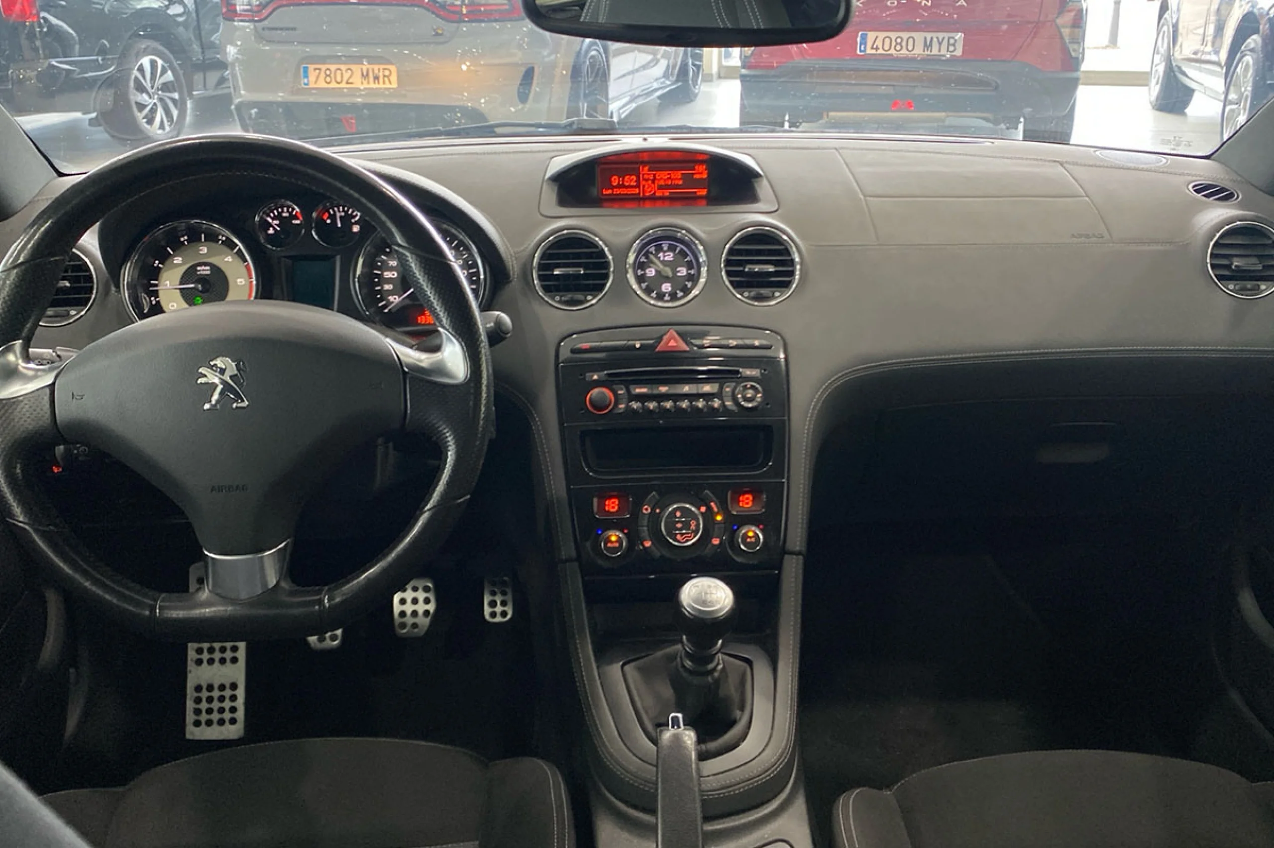 Peugeot RCZ 2.0 HDi 163cv - Foto 8