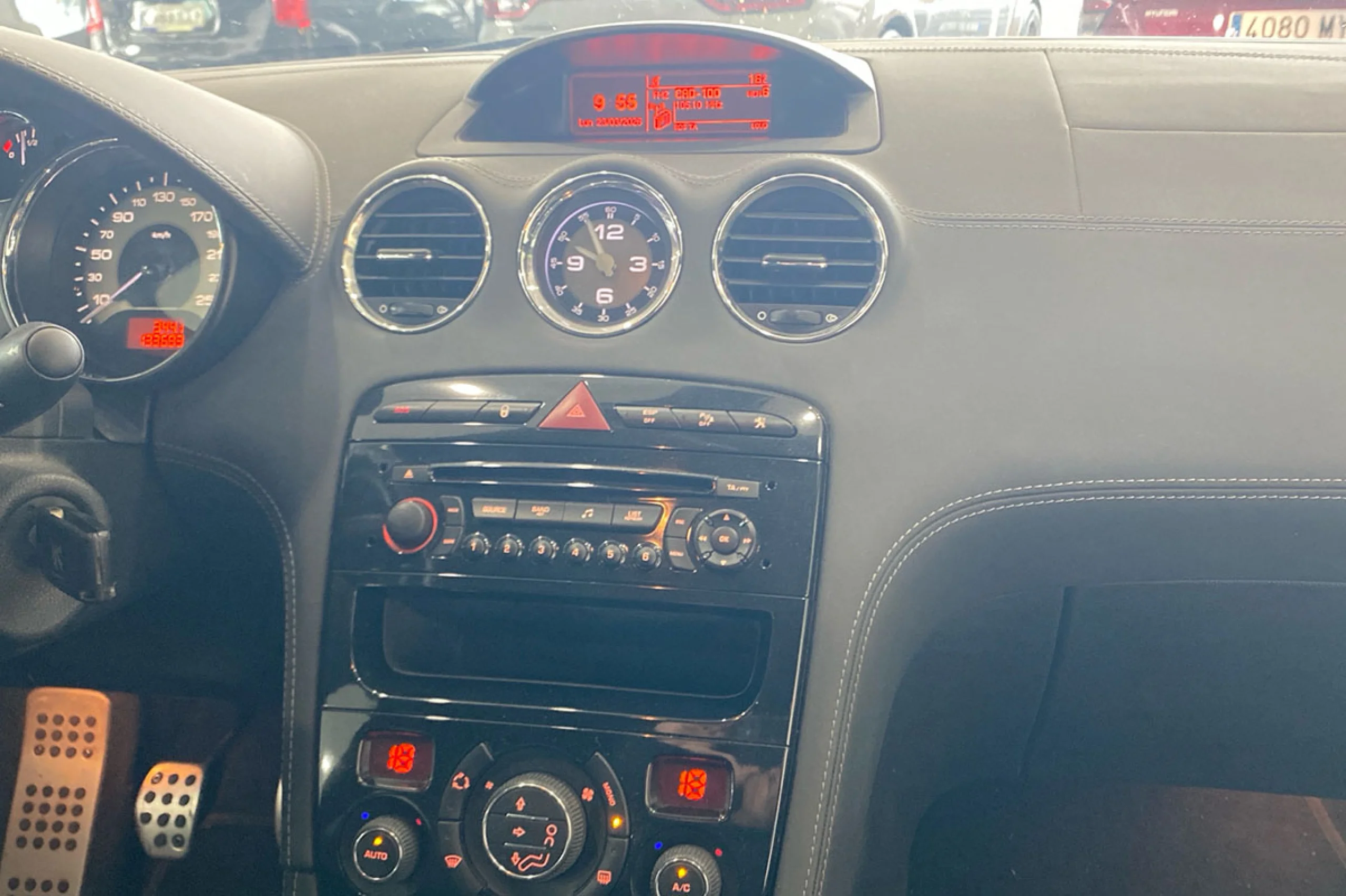 Peugeot RCZ 2.0 HDi 163cv - Foto 13