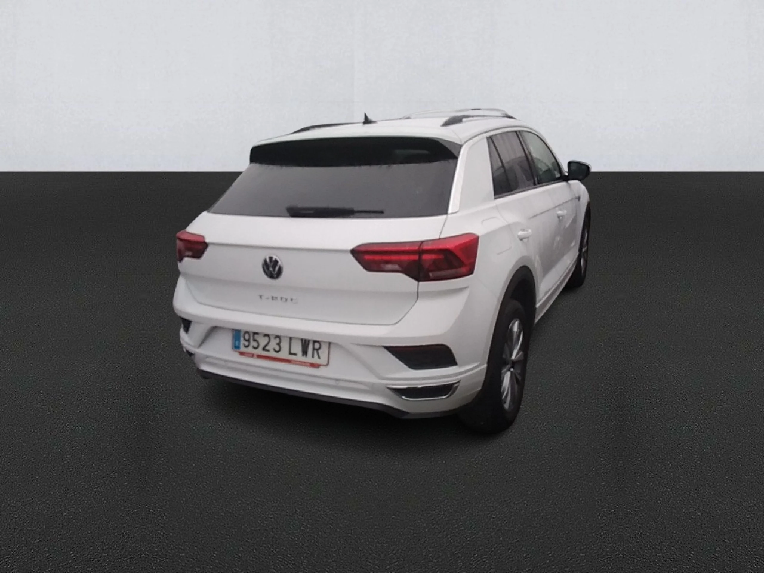 Volkswagen T-Roc (O) Advance R-Line 1.0 TSI 81kW (110CV) - Foto 4