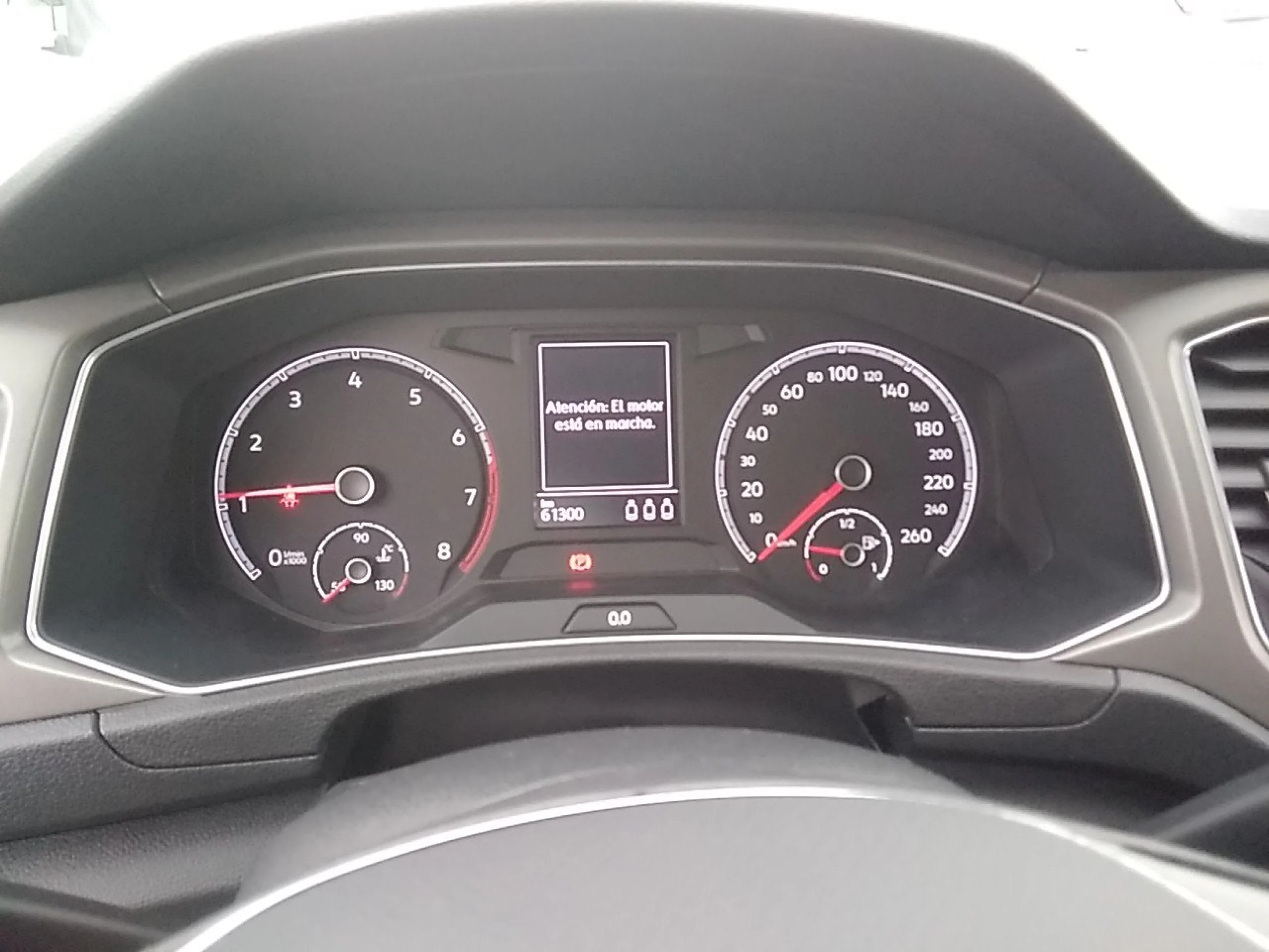 Volkswagen T-Roc (O) Advance R-Line 1.0 TSI 81kW (110CV) - Foto 8