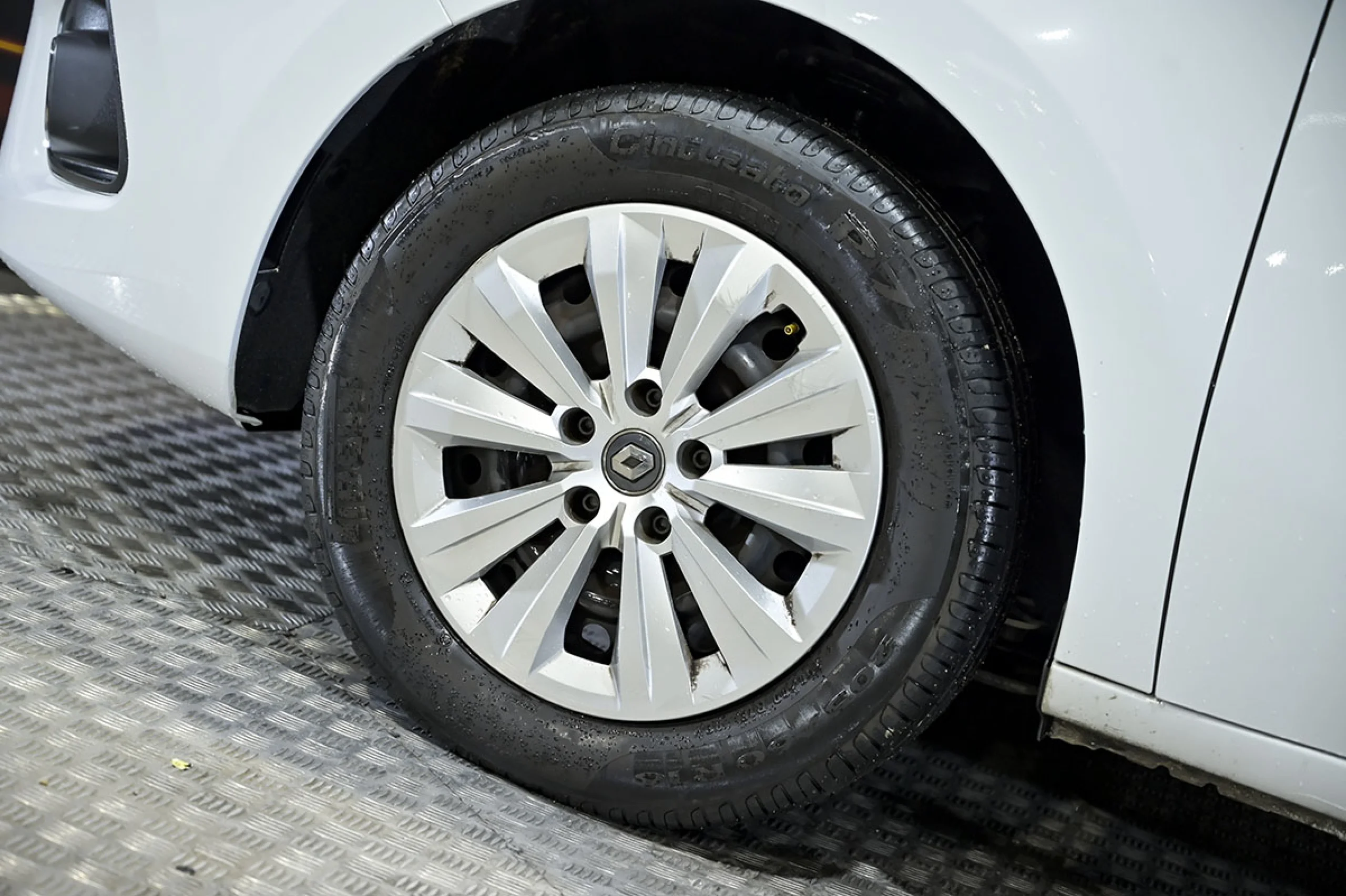 Renault Kangoo Combi Life Edition One 1.5 Blue dCi 70kW95CV - Foto 14