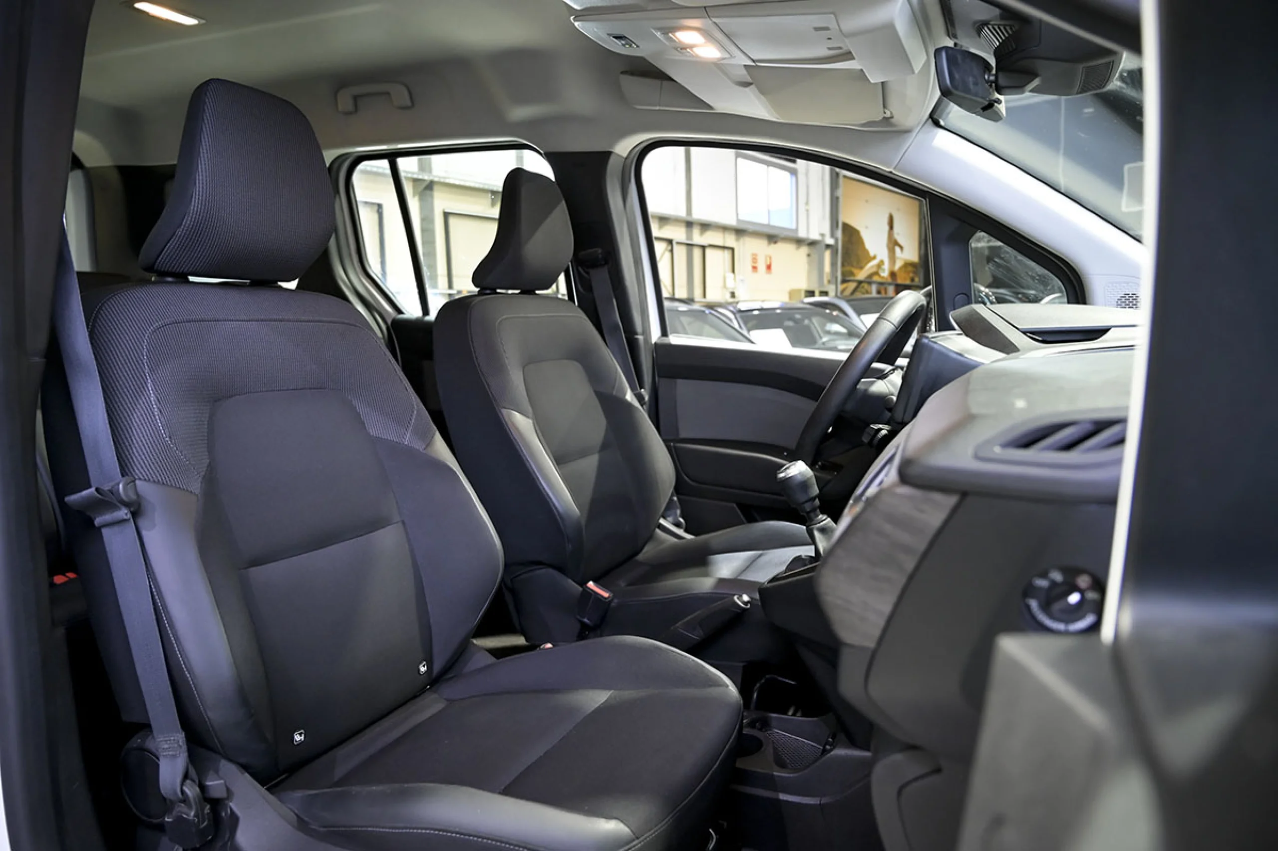 Renault Kangoo Combi Life Edition One 1.5 Blue dCi 70kW95CV - Foto 32