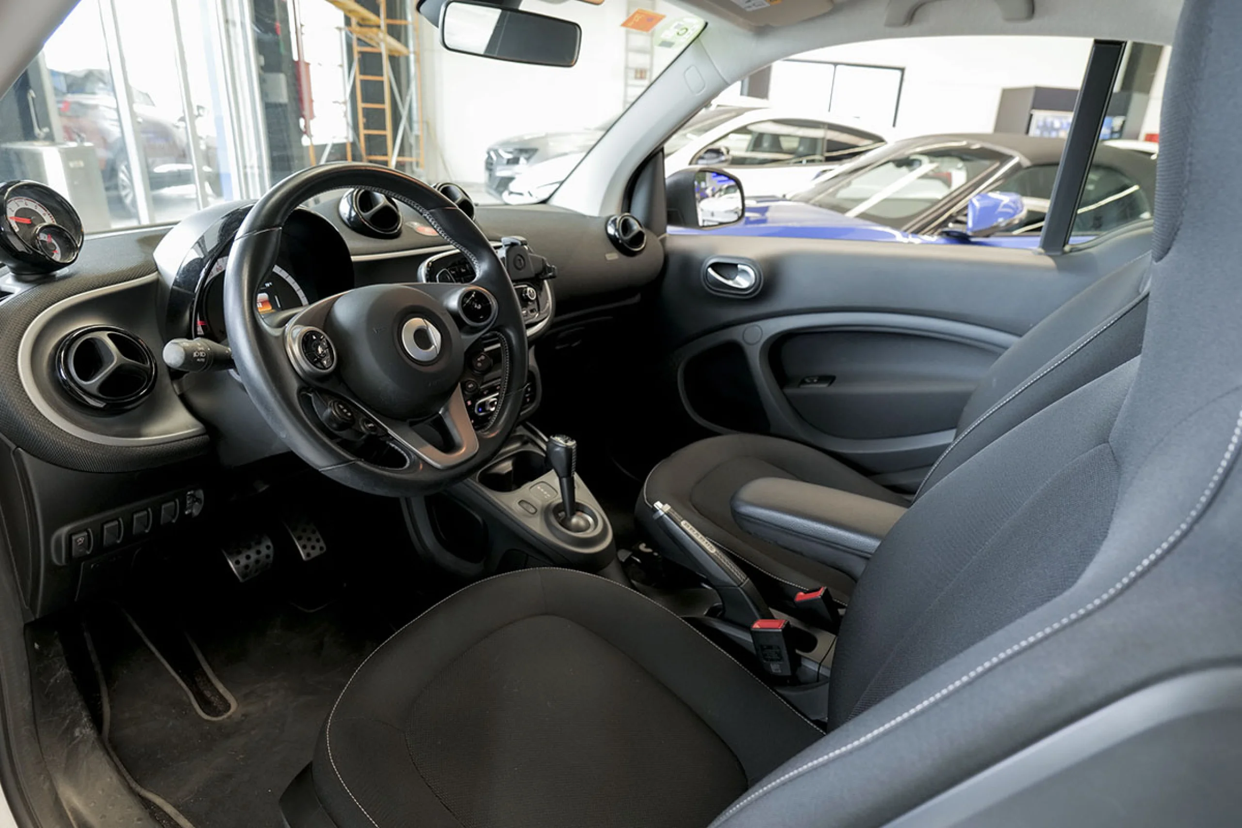 Smart ForTwo 0.9 66kW 90CV SS BRABUS PASSION COUPE - Foto 4