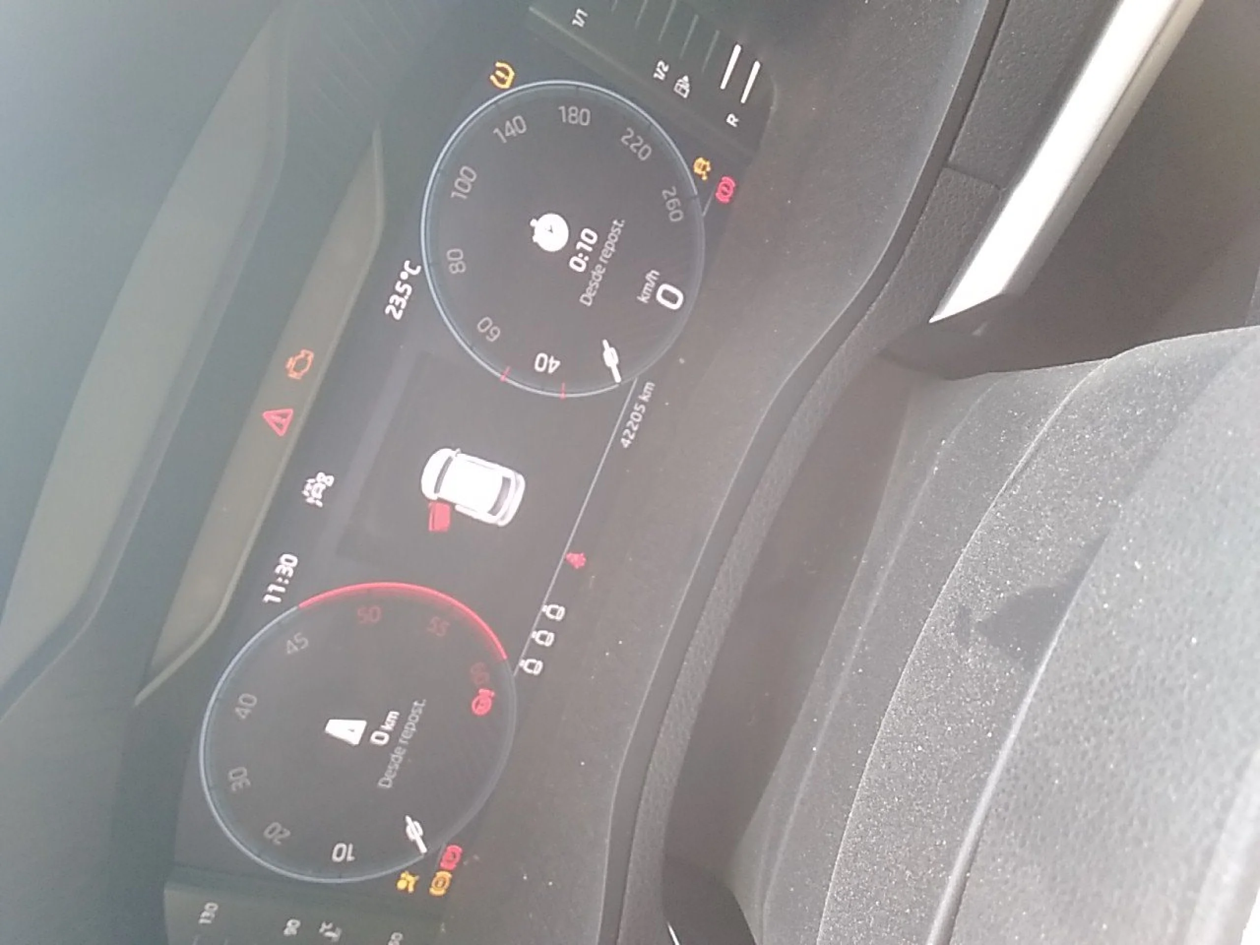 Skoda Karoq 2.0 TDI 85kW (115CV) Ambition - Foto 8