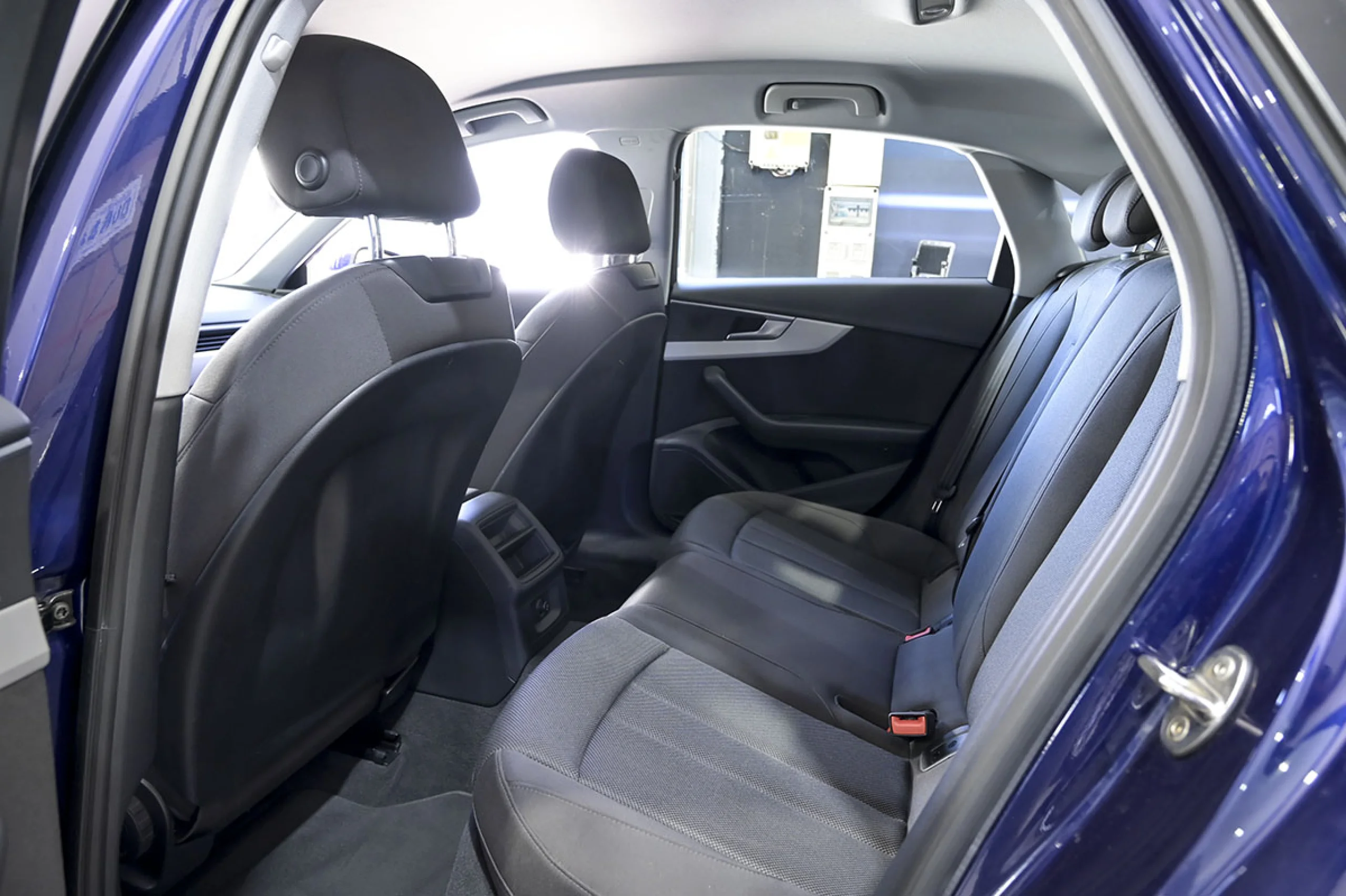 Audi A4 Advanced 30 TDI 100kW 136CV S tronic - Foto 15