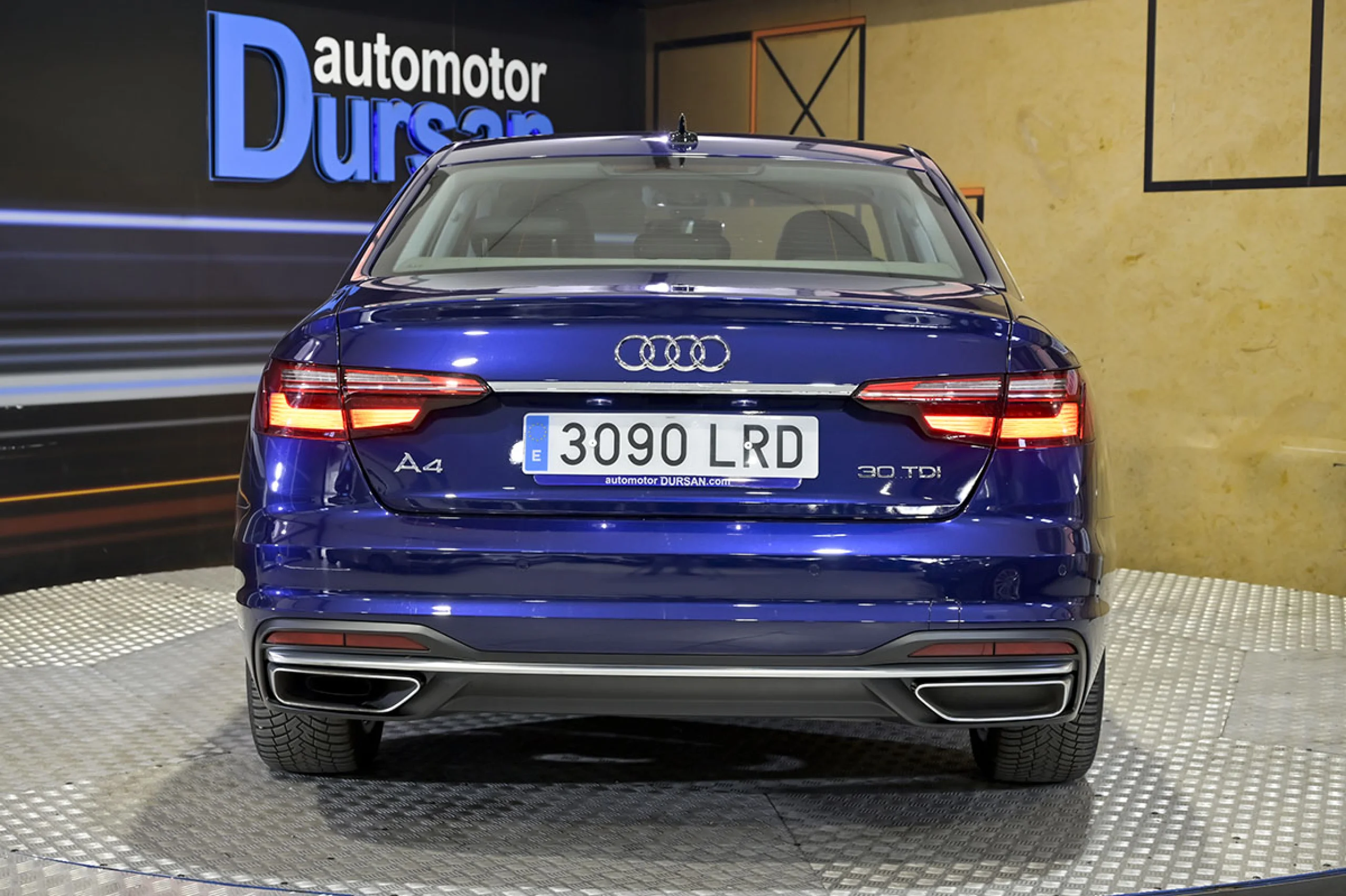 Audi A4 Advanced 30 TDI 100kW 136CV S tronic - Foto 11
