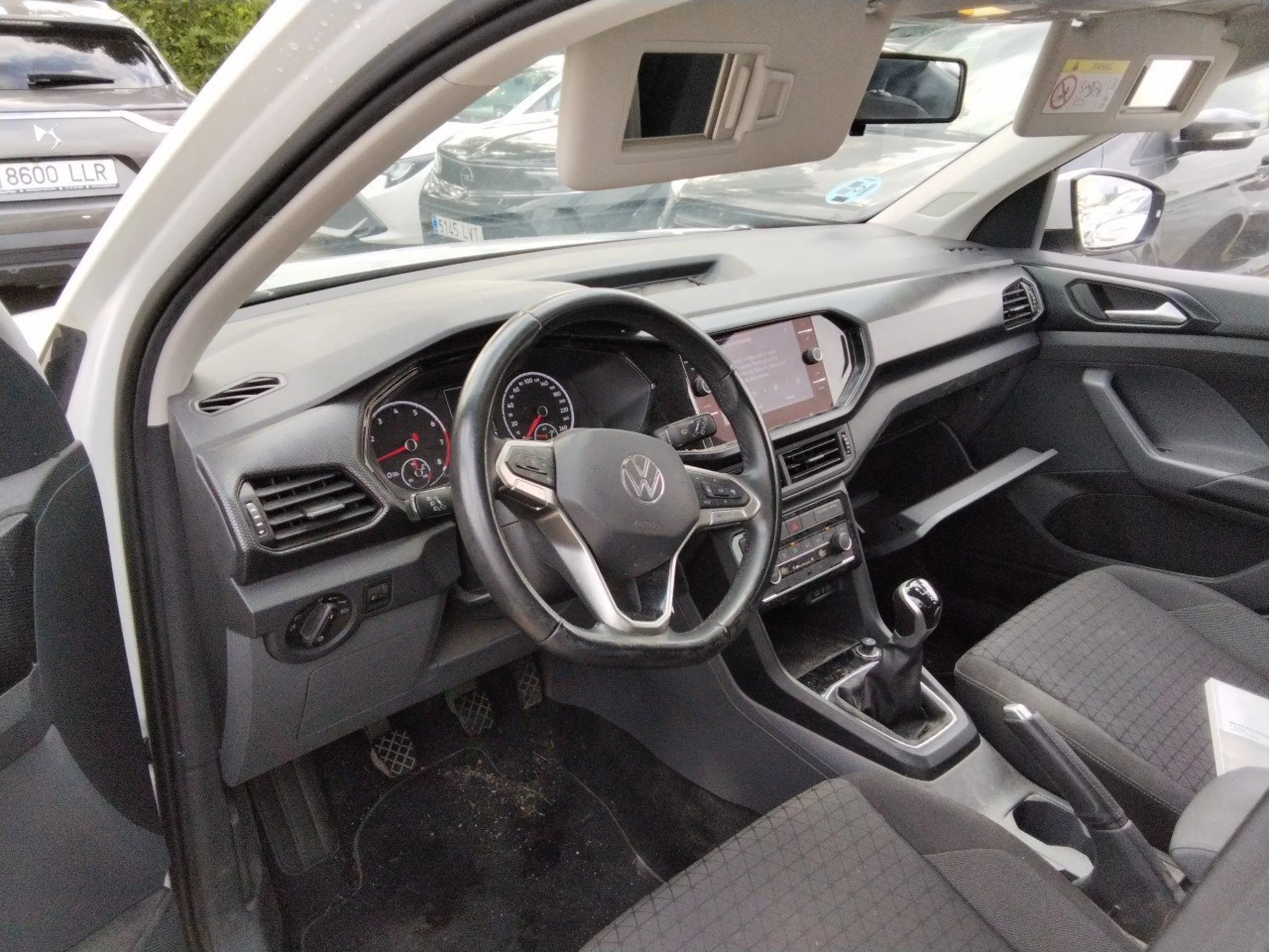 Volkswagen T-CROSS Advance 1.0 TSI 70kW (95CV) - Foto 7