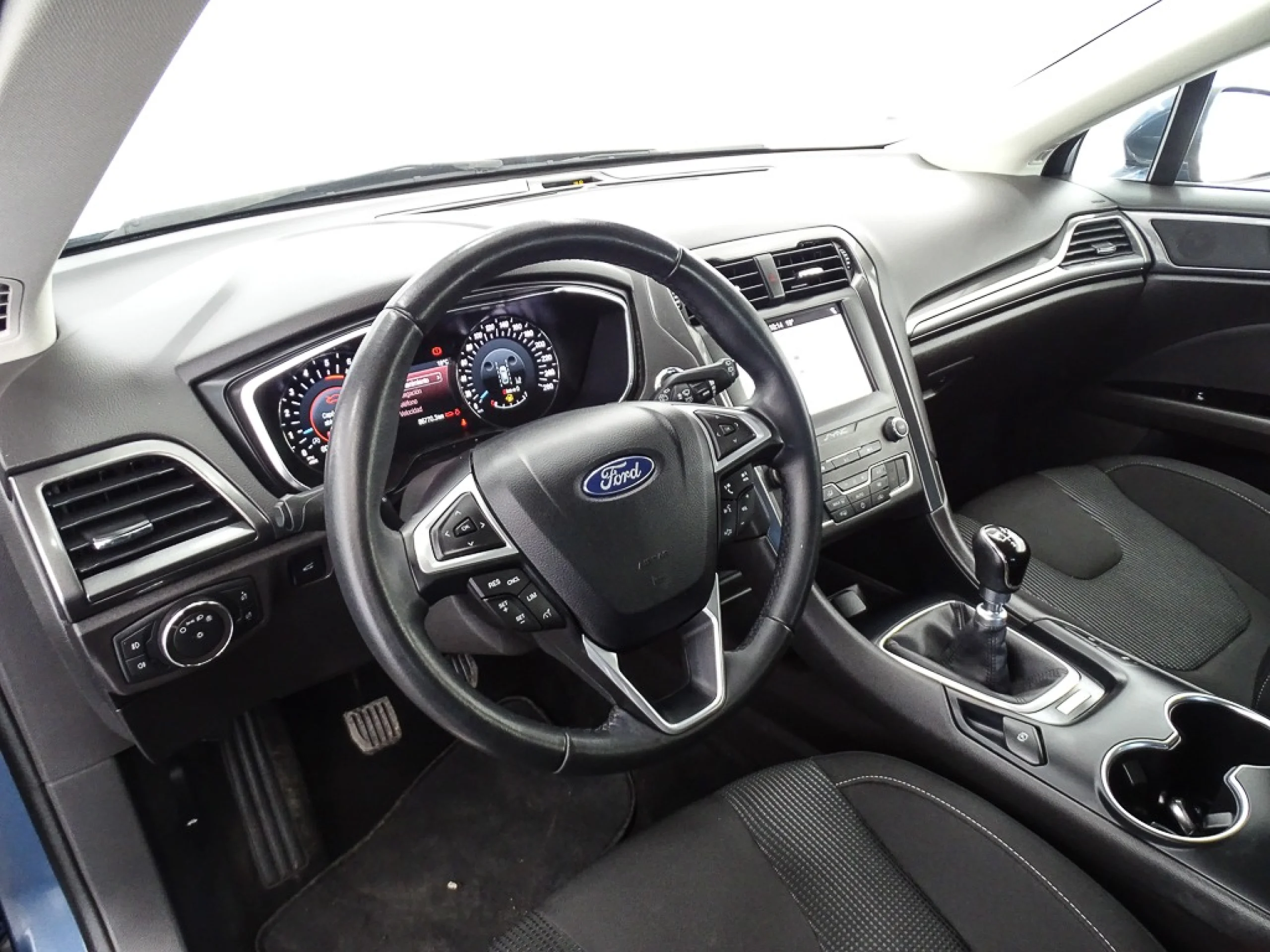 Ford Mondeo 2.0 TDCi 110kW 150CV Business - Foto 6