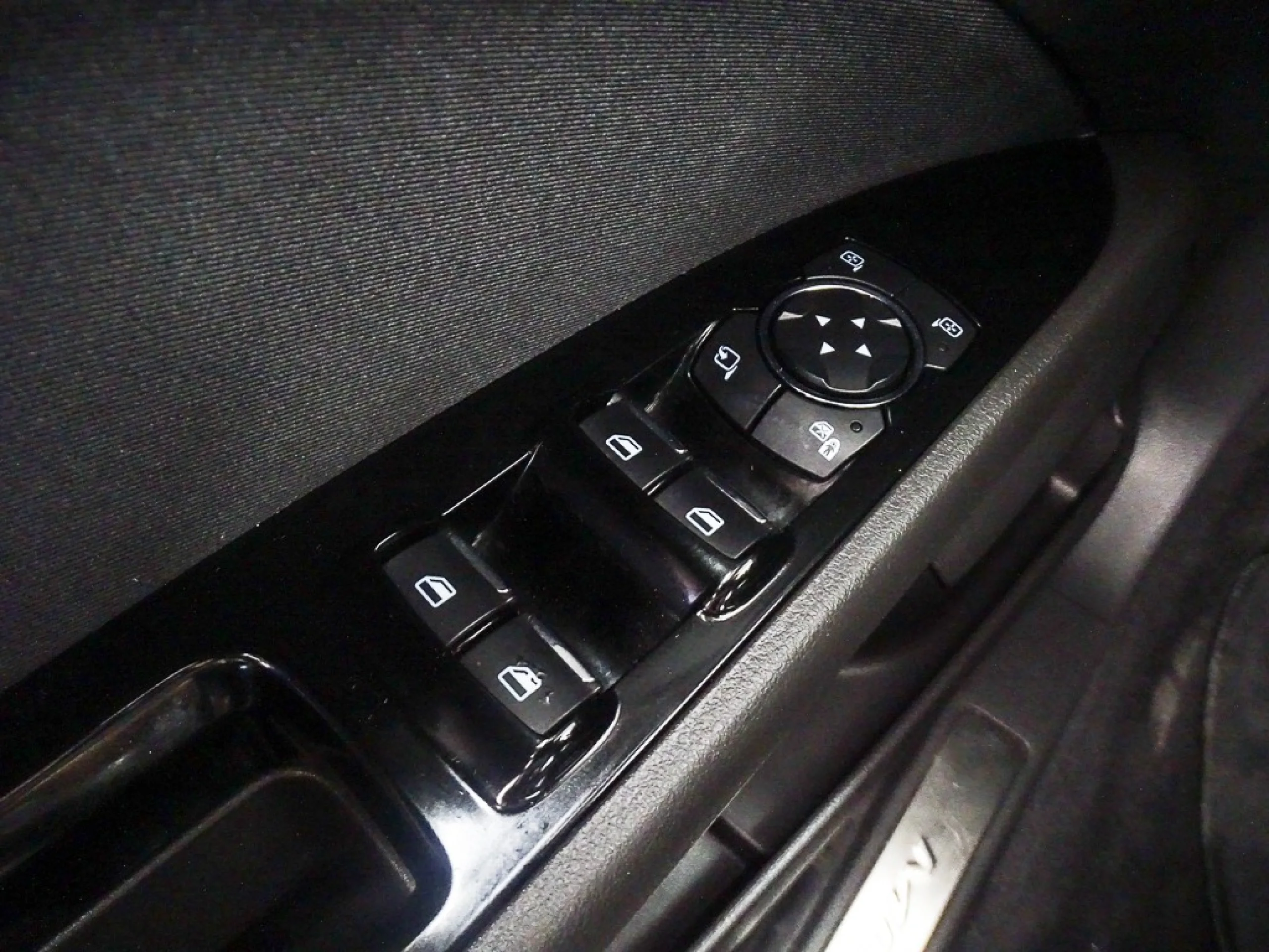 Ford Mondeo 2.0 TDCi 110kW 150CV Business - Foto 19