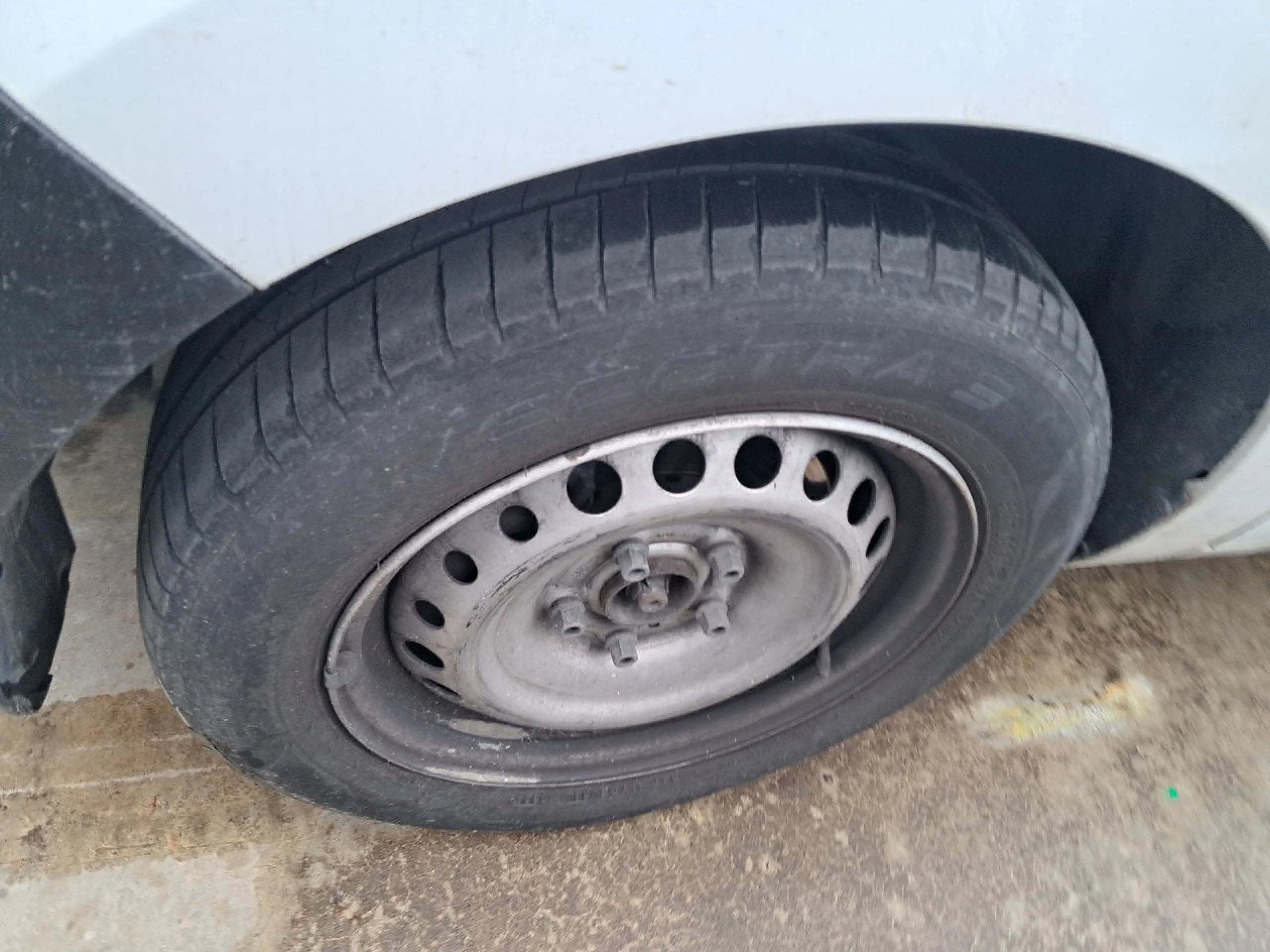 Renault Express Confort 1.5 Blue dCi 55 kW (75 cv) - Foto 8