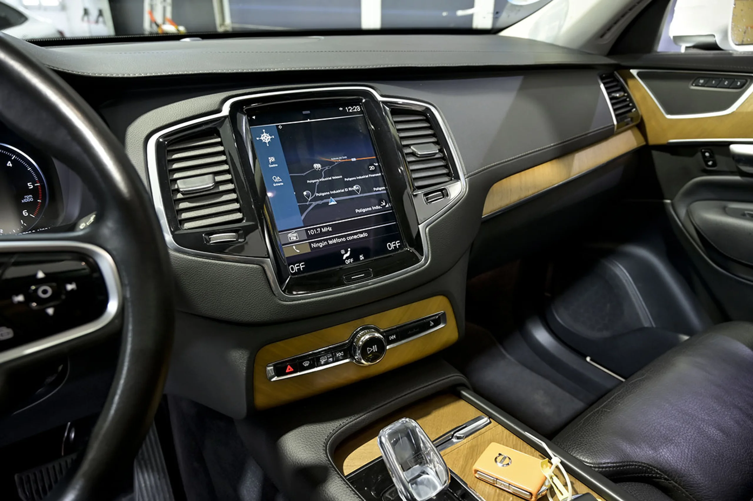 Volvo XC 90 XC90 2.0 B5 D AWD Inscription Auto - Foto 32