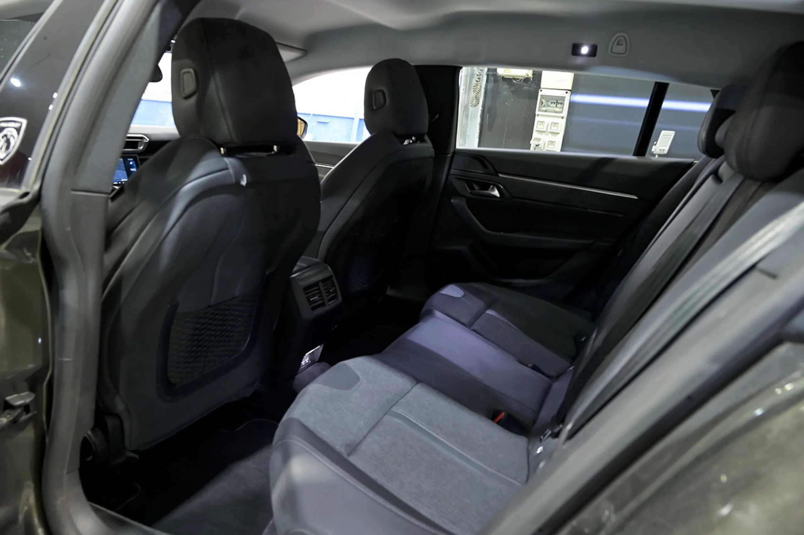 Peugeot 508 SW Allure BlueHDi 96kW130CV SS EAT8 - Foto 16