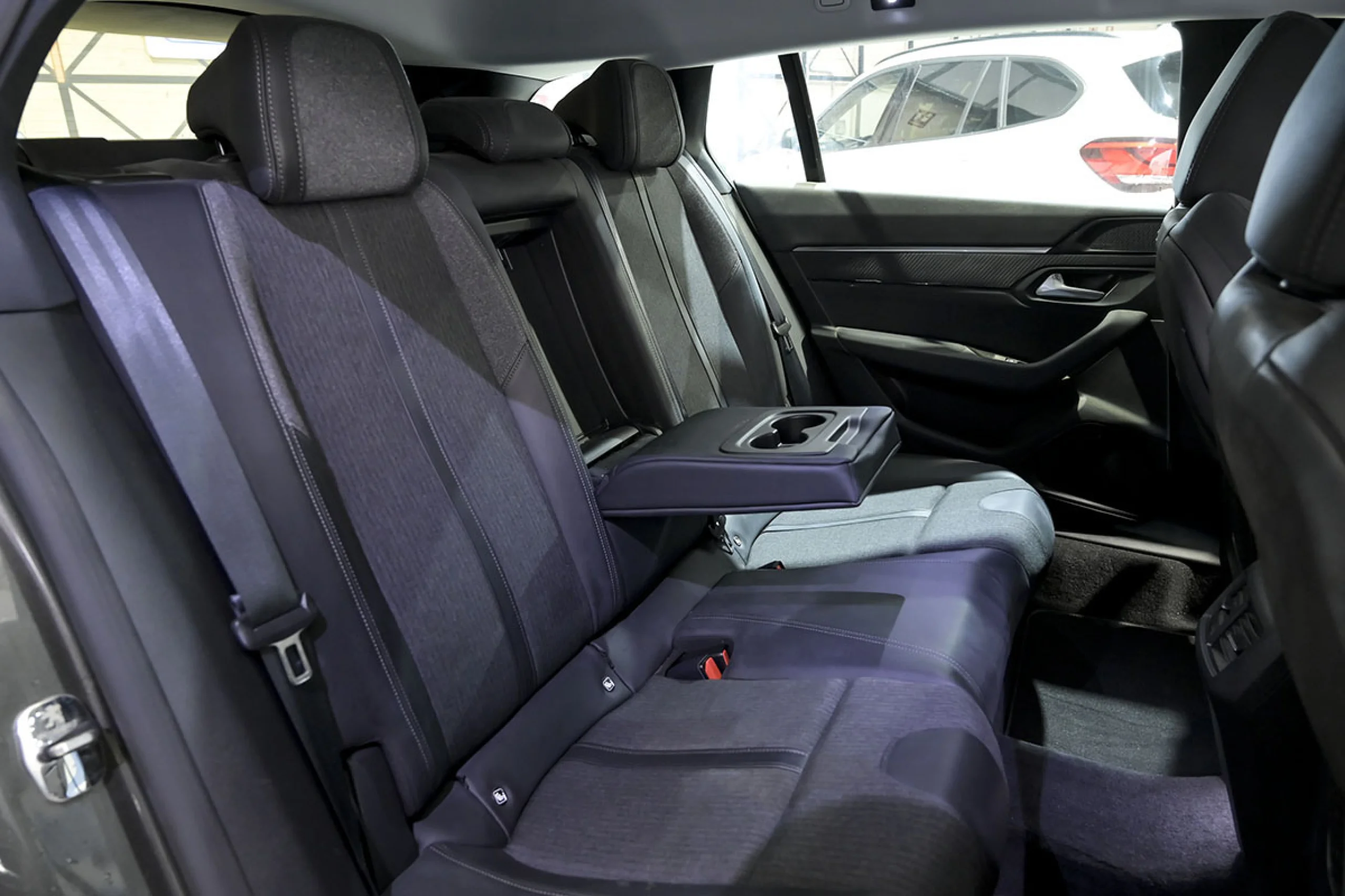 Peugeot 508 SW Allure BlueHDi 96kW130CV SS EAT8 - Foto 18