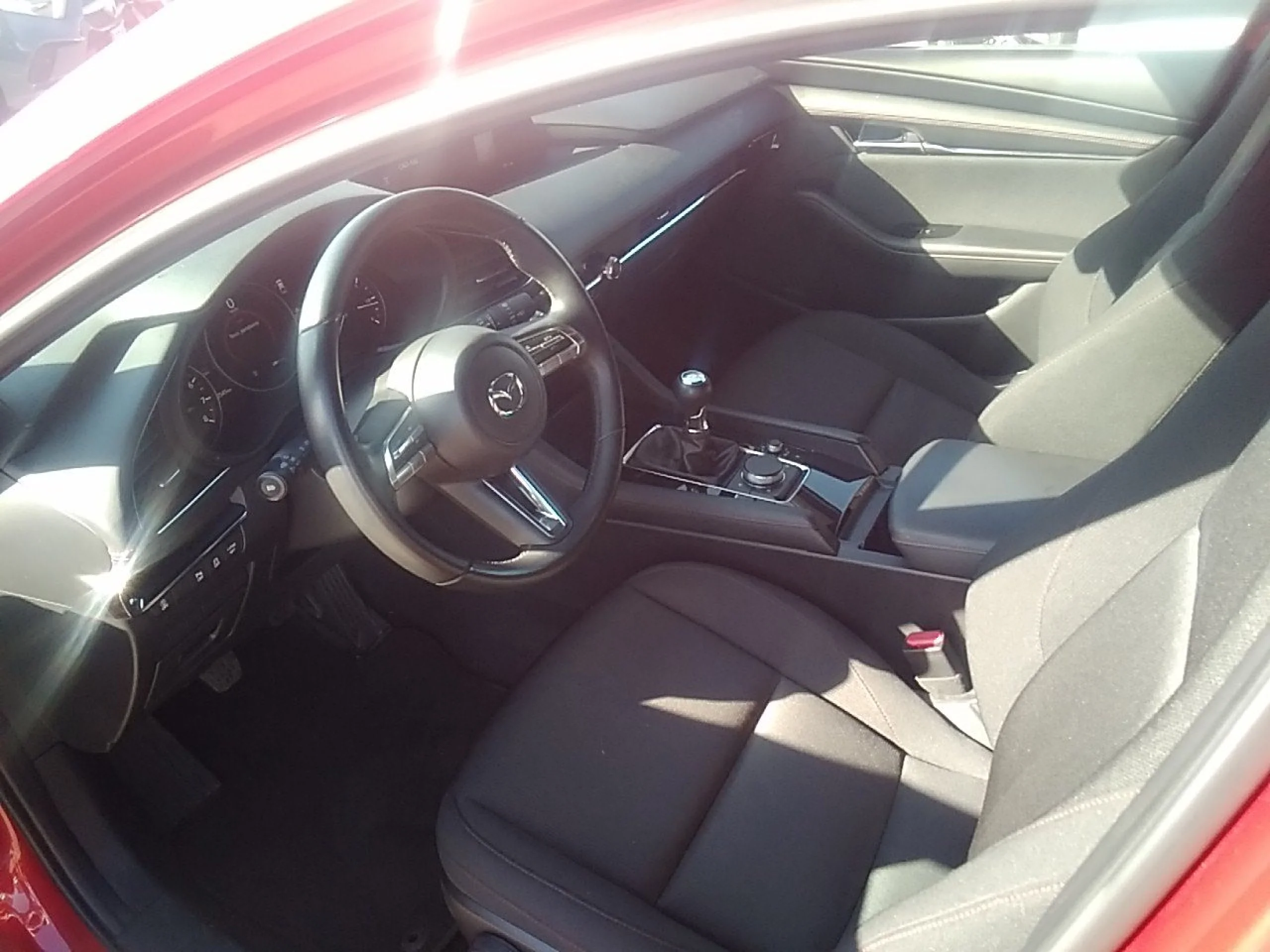 Mazda 3 MAZDA3 2.0 e-SKYACTIV-G 88KW HOMURA - Foto 7
