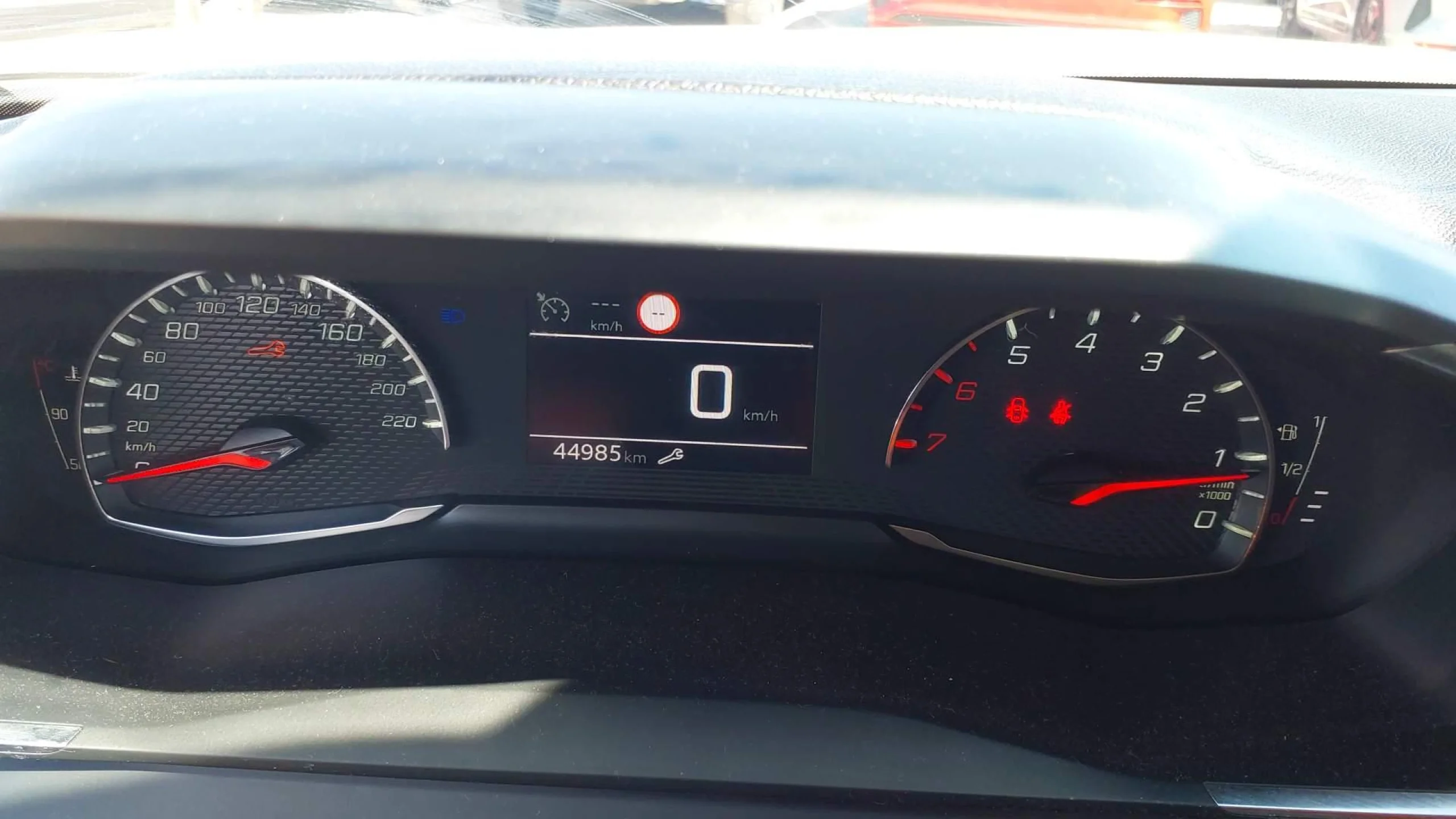 Peugeot 2008 Active Pack BlueHDI 81kW (110CV) - Foto 6