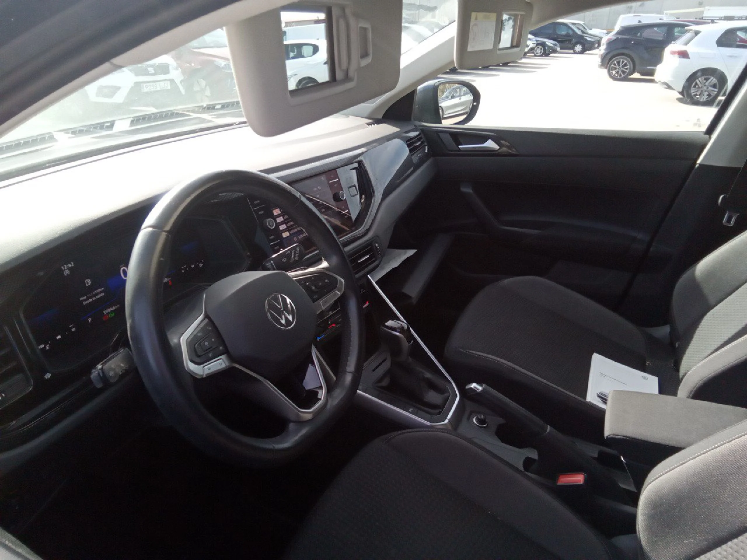 Volkswagen Taigo Life 1.0 TSI 81kW (110CV) DSG - Foto 7