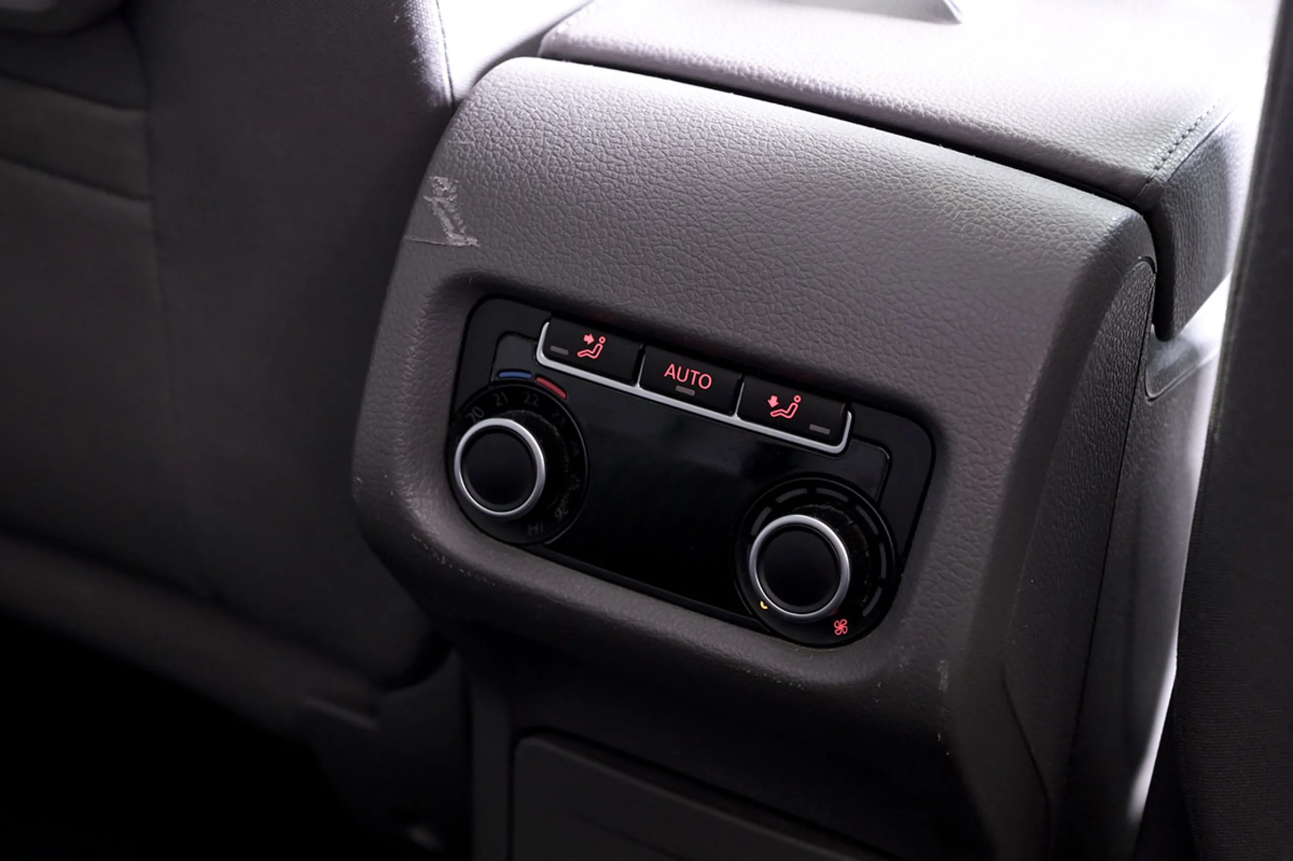 Seat Alhambra 1.4 TSI 110kW DSG StSp Style GO - Foto 36