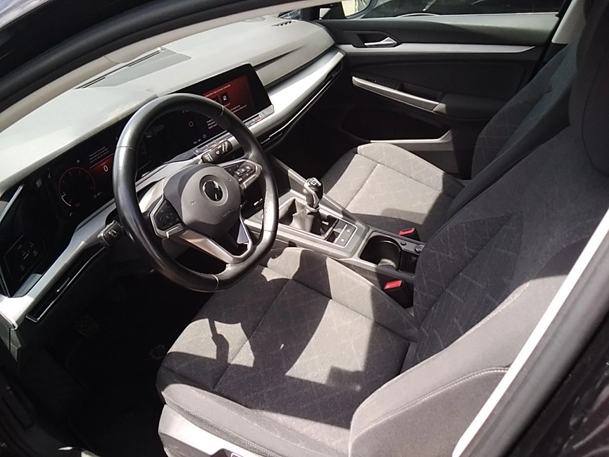 Volkswagen Golf Life 2.0 TDI 85kW (115CV) - Foto 7