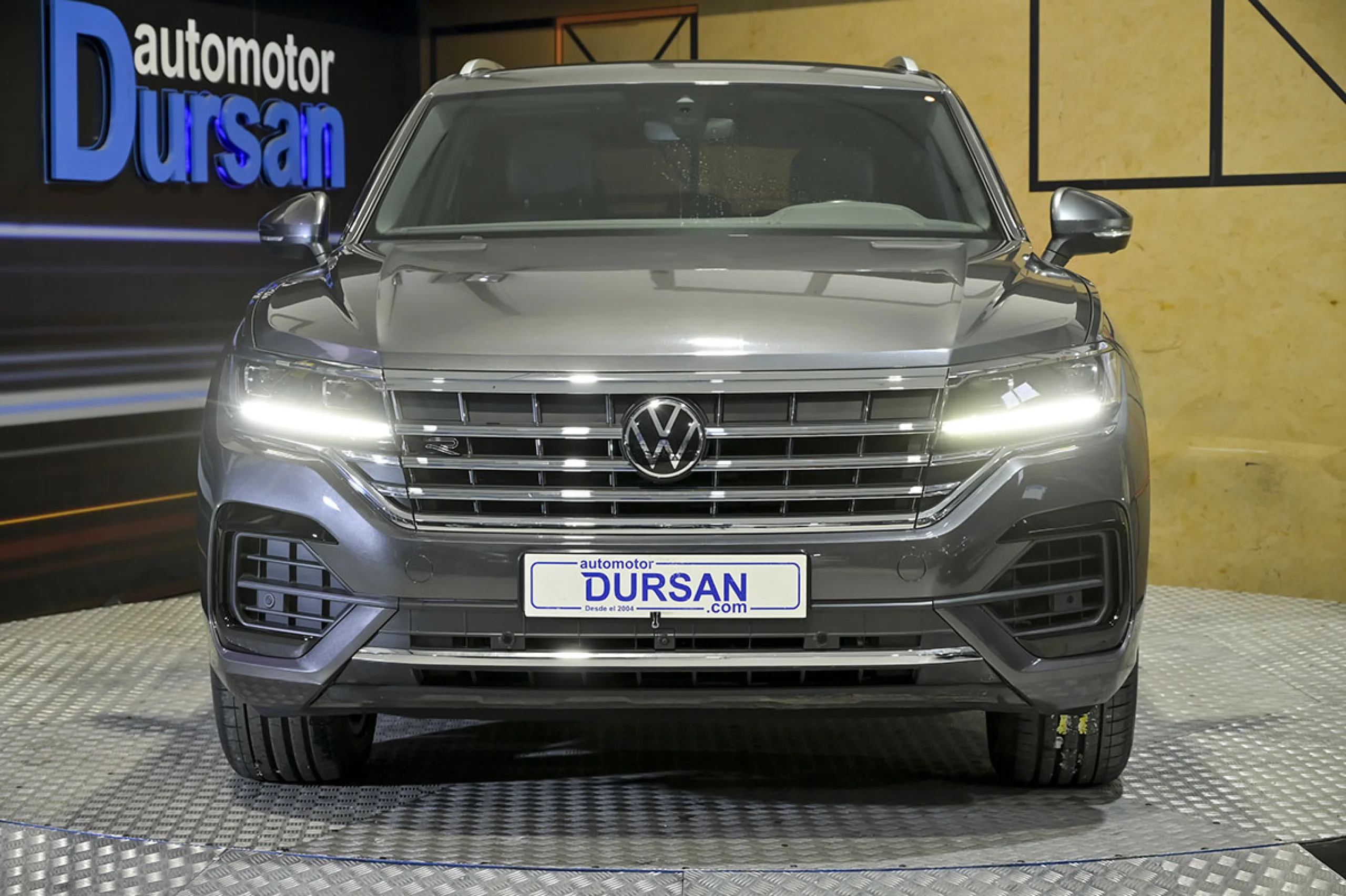 Volkswagen Touareg Prem Eleg 3.0 V6 TDI 210kW Tip 4M - Foto 2