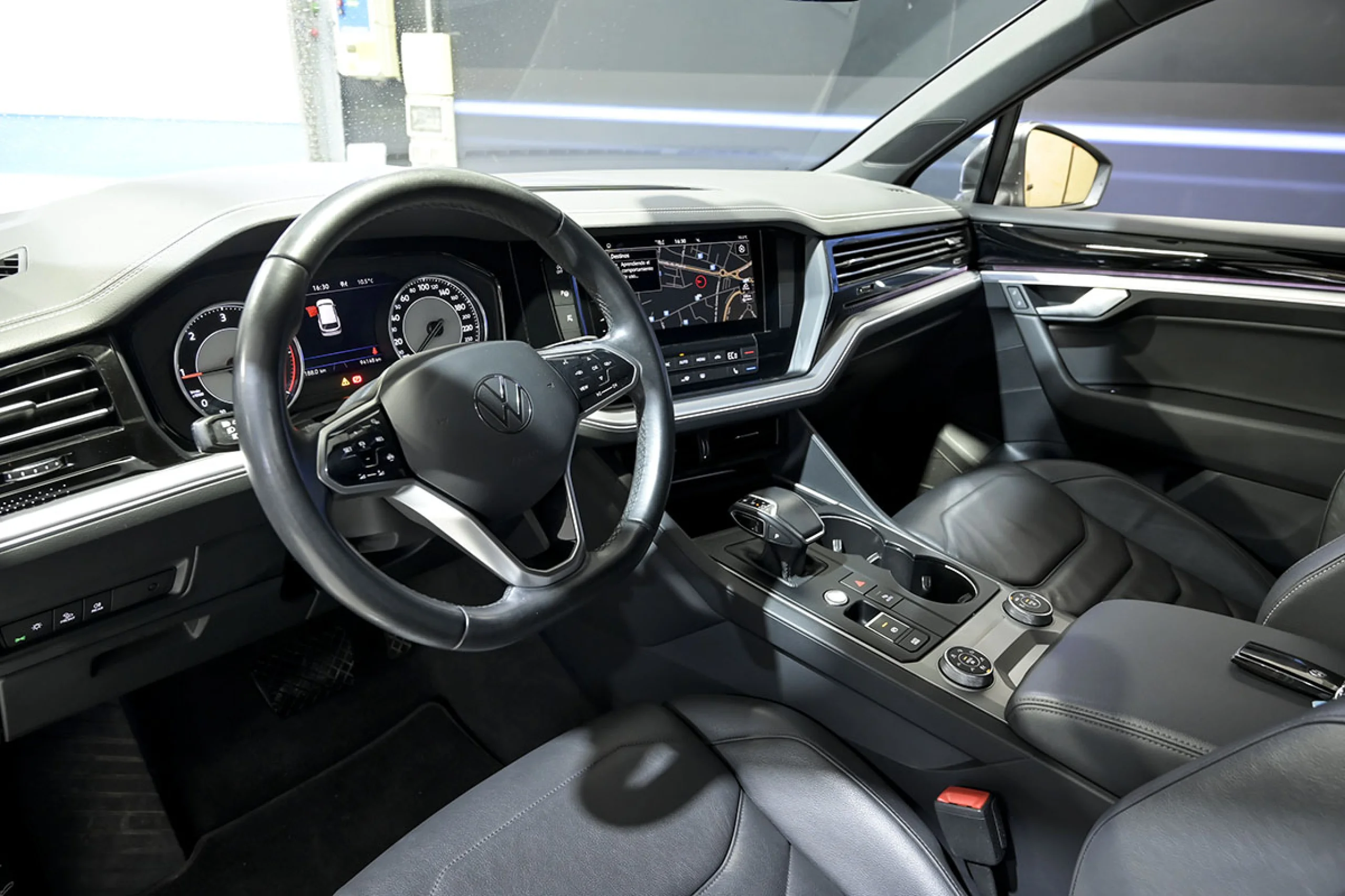 Volkswagen Touareg Prem Eleg 3.0 V6 TDI 210kW Tip 4M - Foto 6