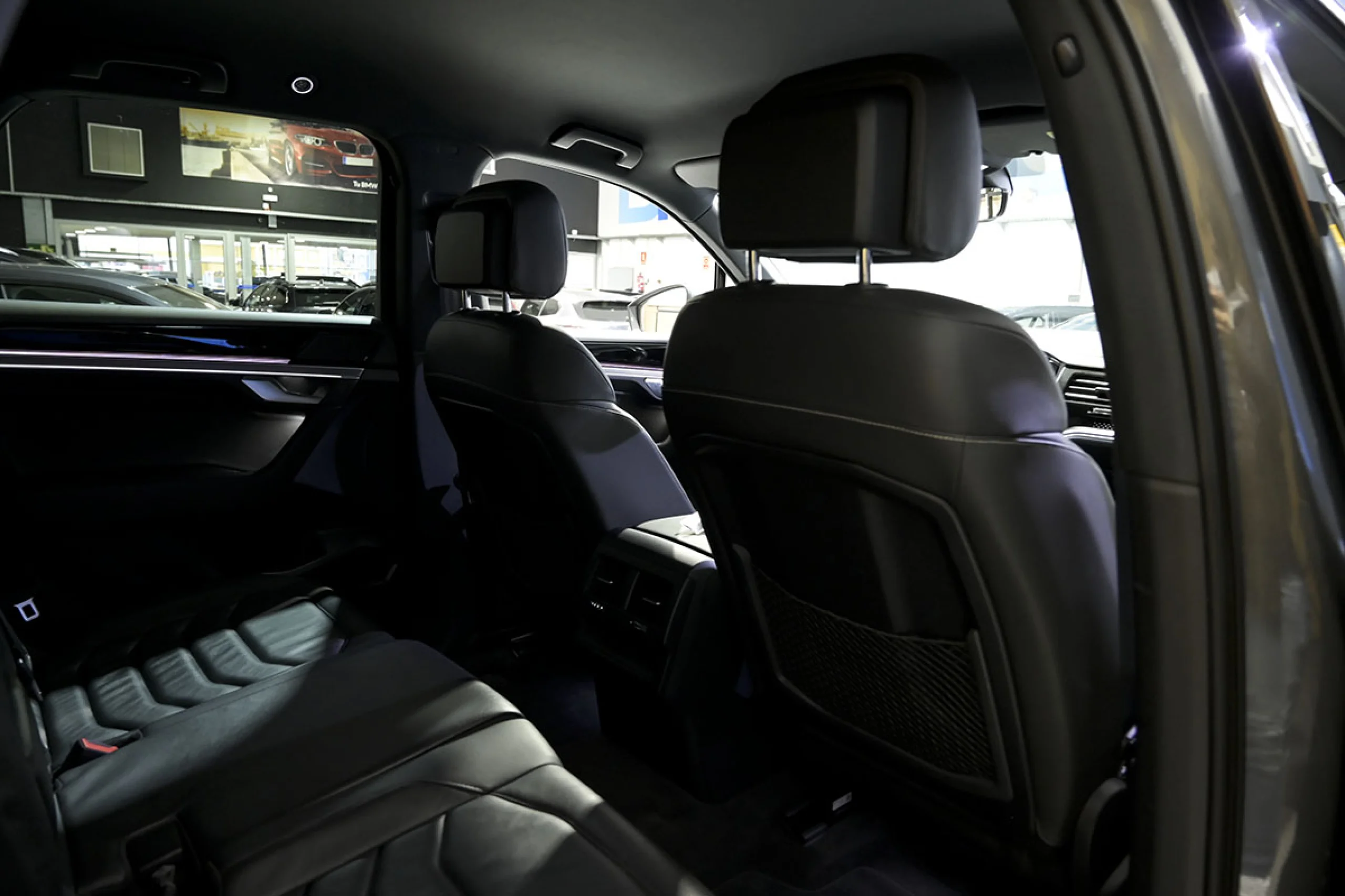 Volkswagen Touareg Prem Eleg 3.0 V6 TDI 210kW Tip 4M - Foto 15