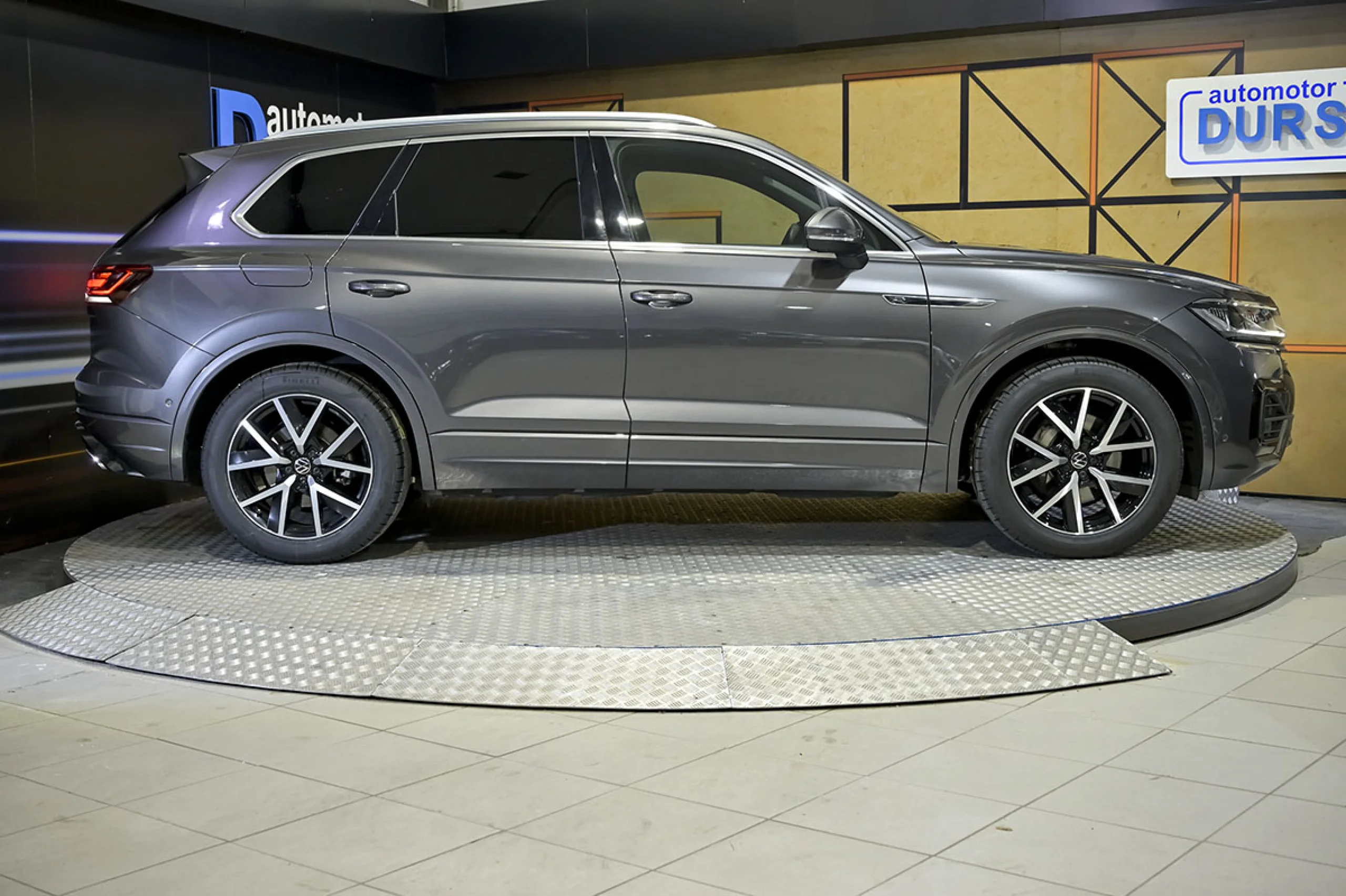 Volkswagen Touareg Prem Eleg 3.0 V6 TDI 210kW Tip 4M - Foto 21
