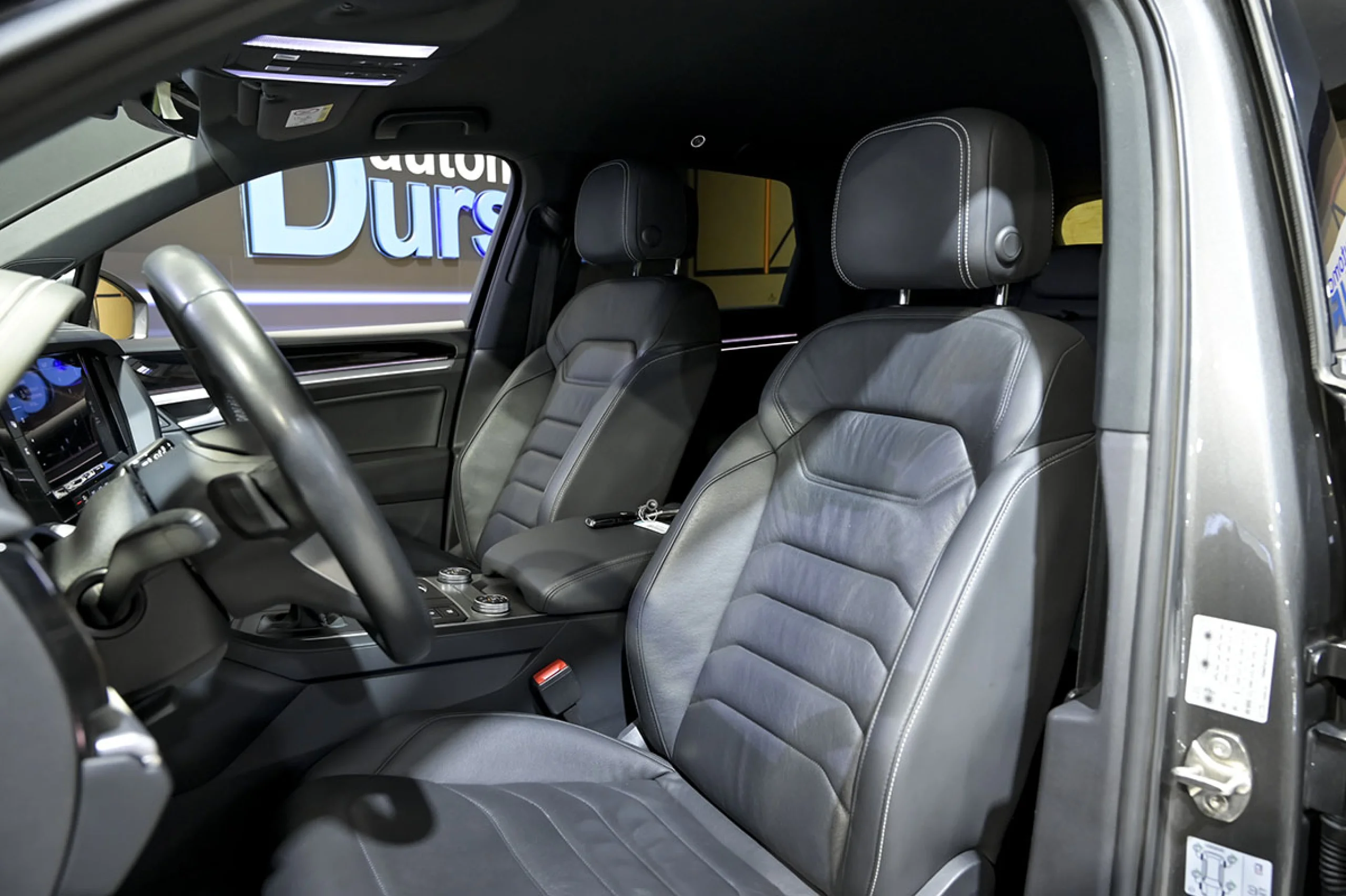 Volkswagen Touareg Prem Eleg 3.0 V6 TDI 210kW Tip 4M - Foto 25