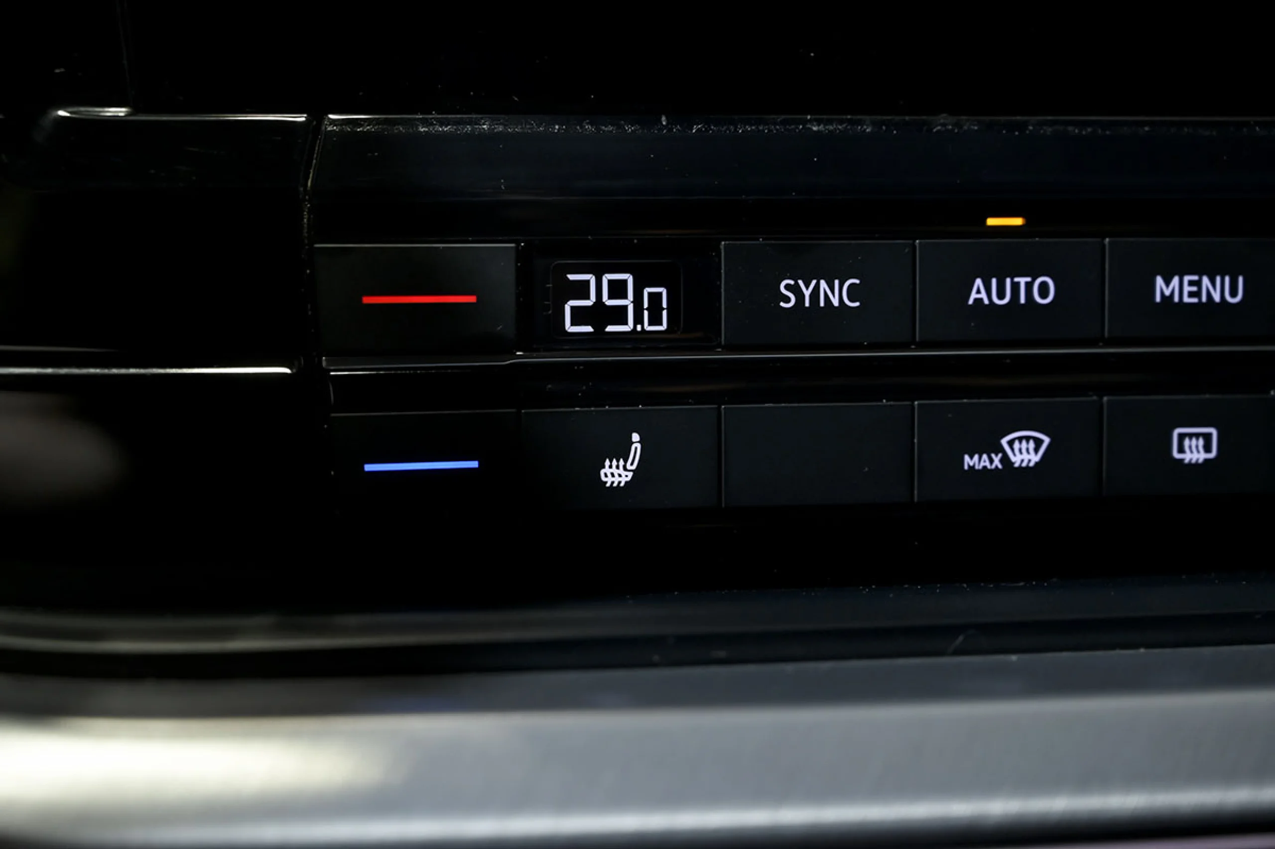 Volkswagen Touareg Prem Eleg 3.0 V6 TDI 210kW Tip 4M - Foto 35