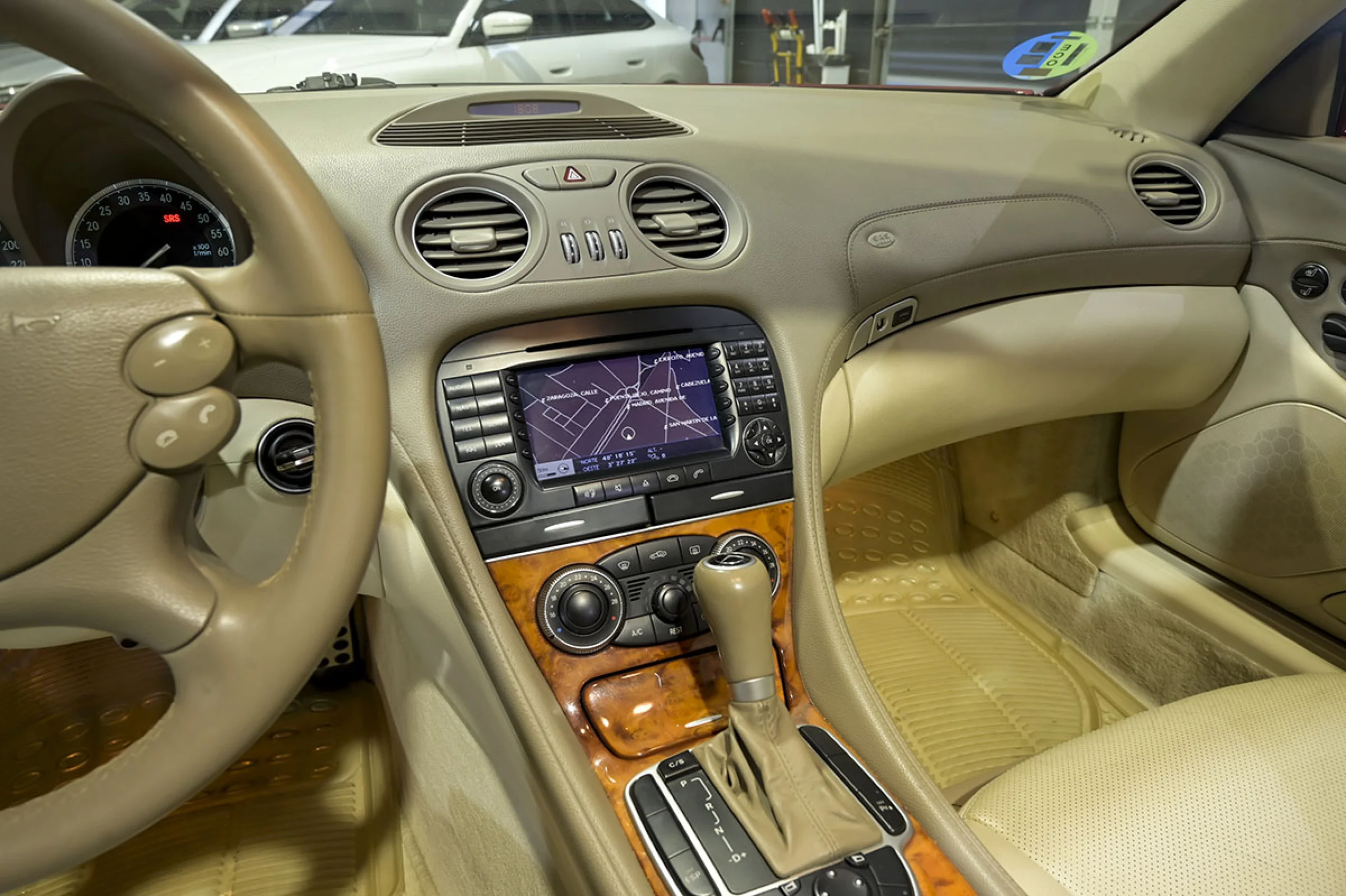 Mercedes-Benz SL 350 MERCEDES-BENZ Clase SL SL 350 - Foto 28