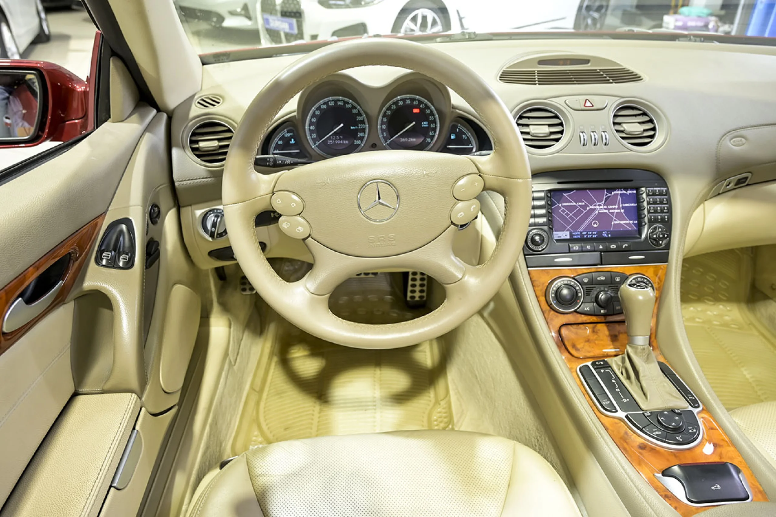 Mercedes-Benz SL 350 MERCEDES-BENZ Clase SL SL 350 - Foto 37