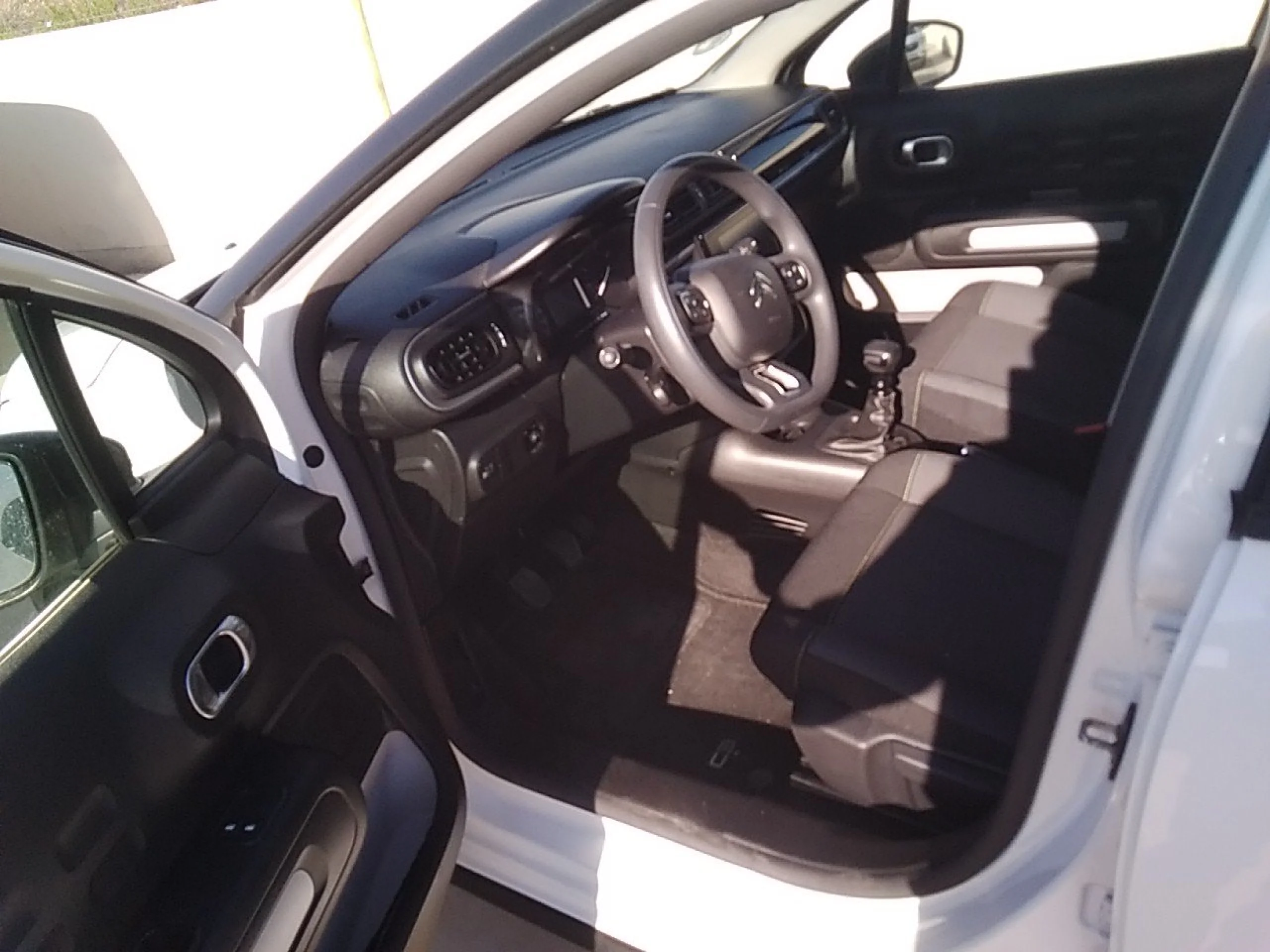 Citroen C3 BlueHDi 75KW (100CV) S&amp;S Feel - Foto 7