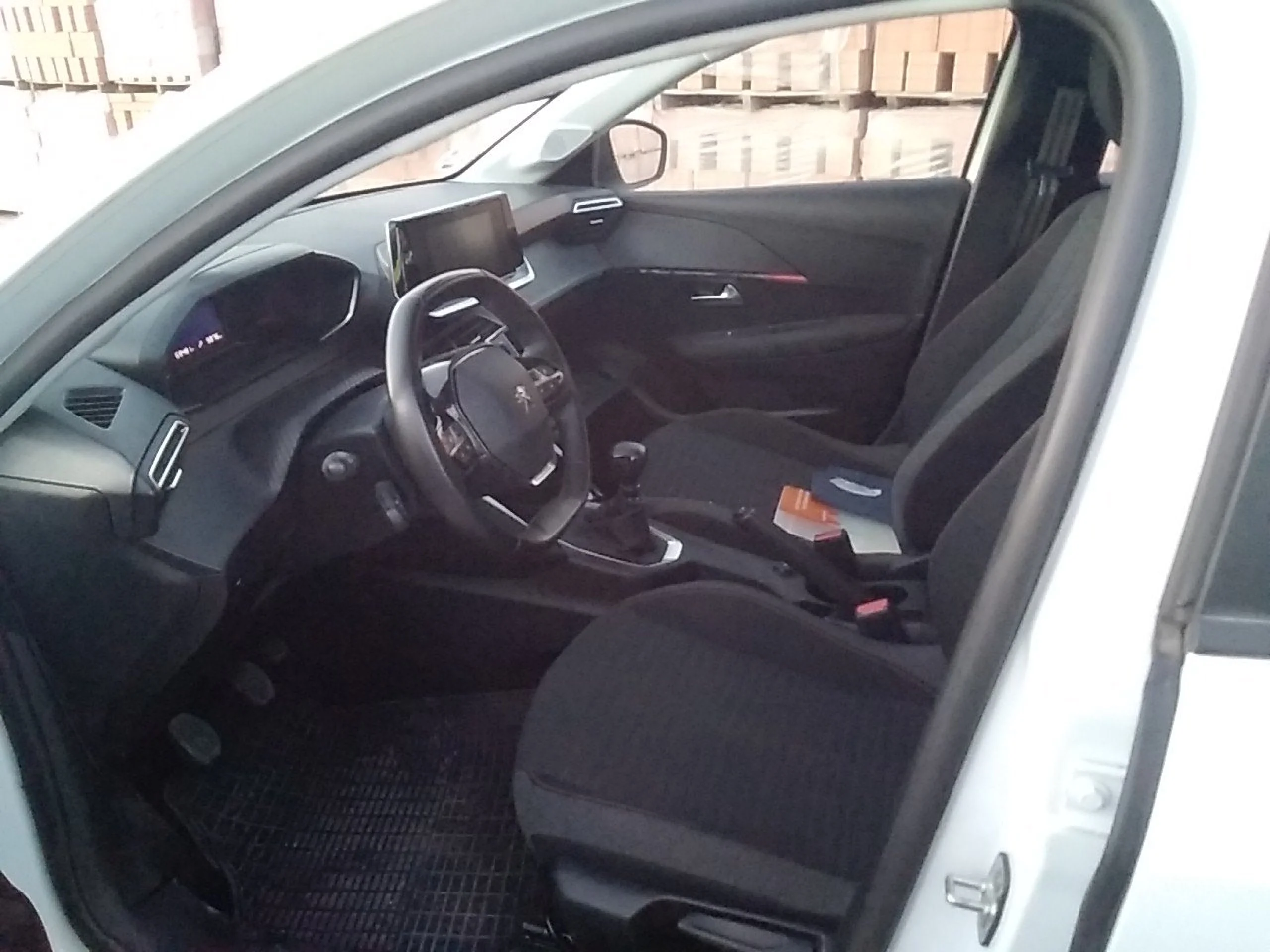 Peugeot 208 BlueHDi 73kW (100CV) Active - Foto 7