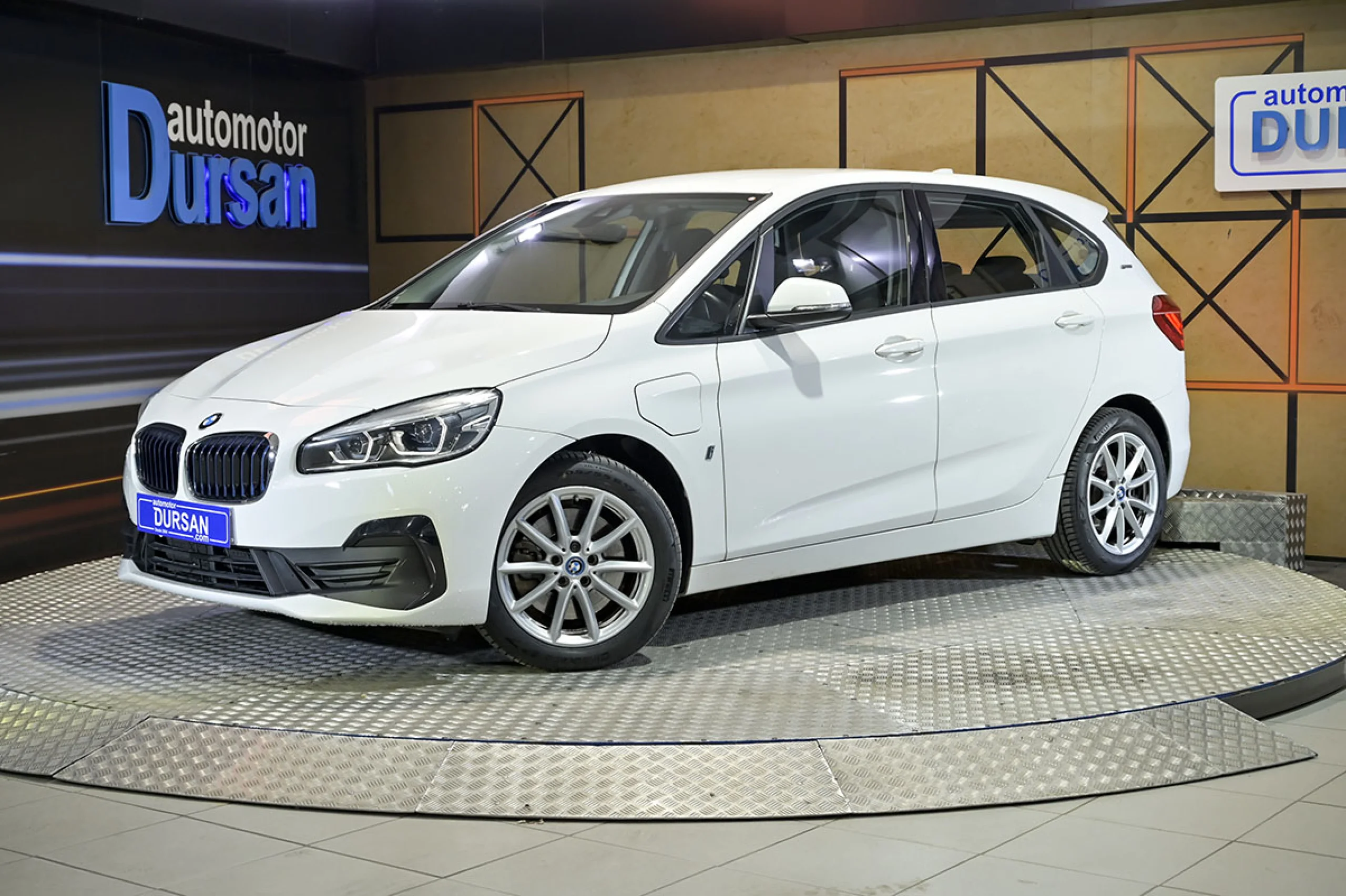 BMW 225 Serie 2 Active Tourer 225xe iPerformance - Foto 1