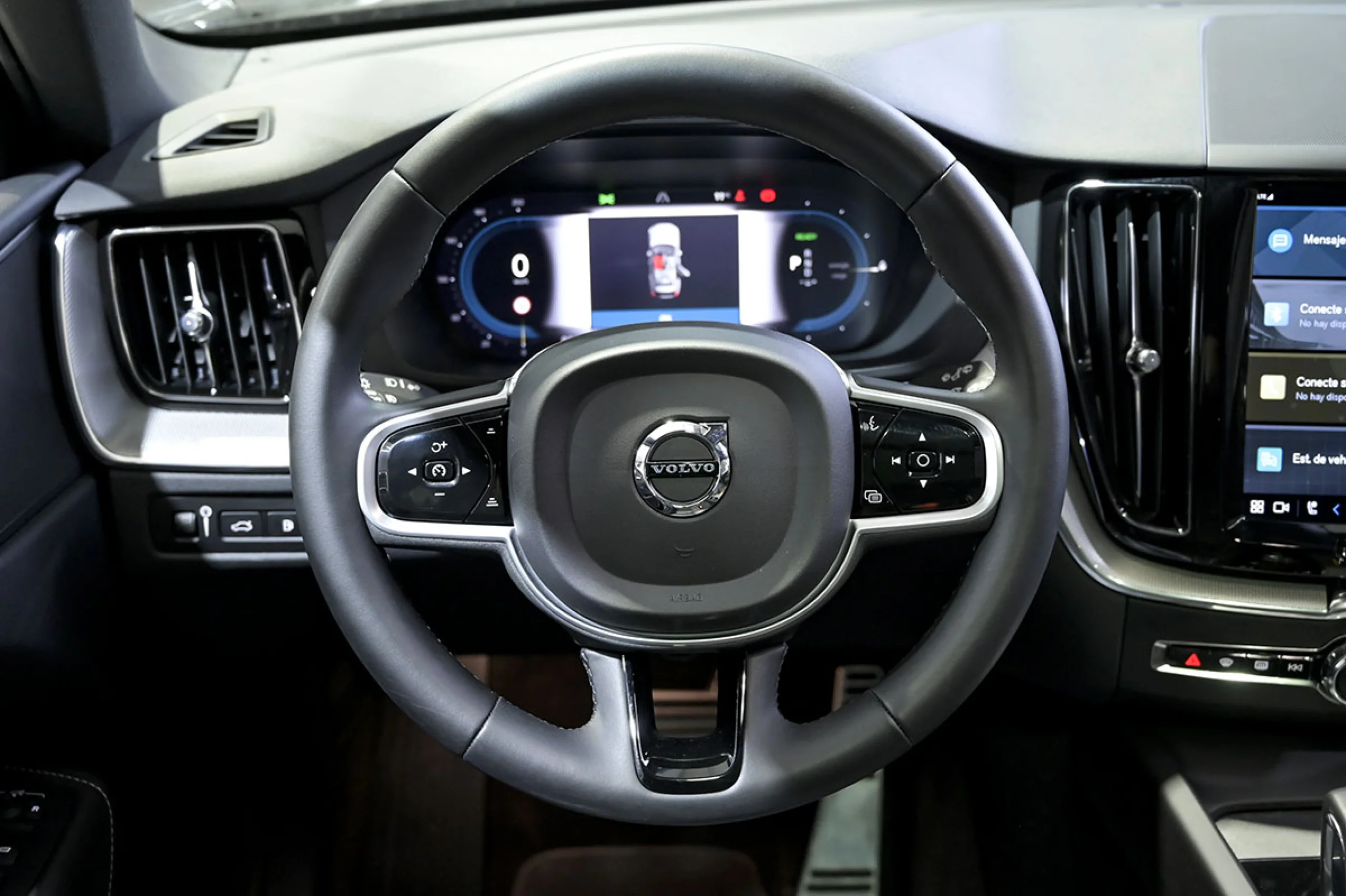 Volvo XC 60 XC60 2.0 T6 AWD Recharge RDesign Auto - Foto 26