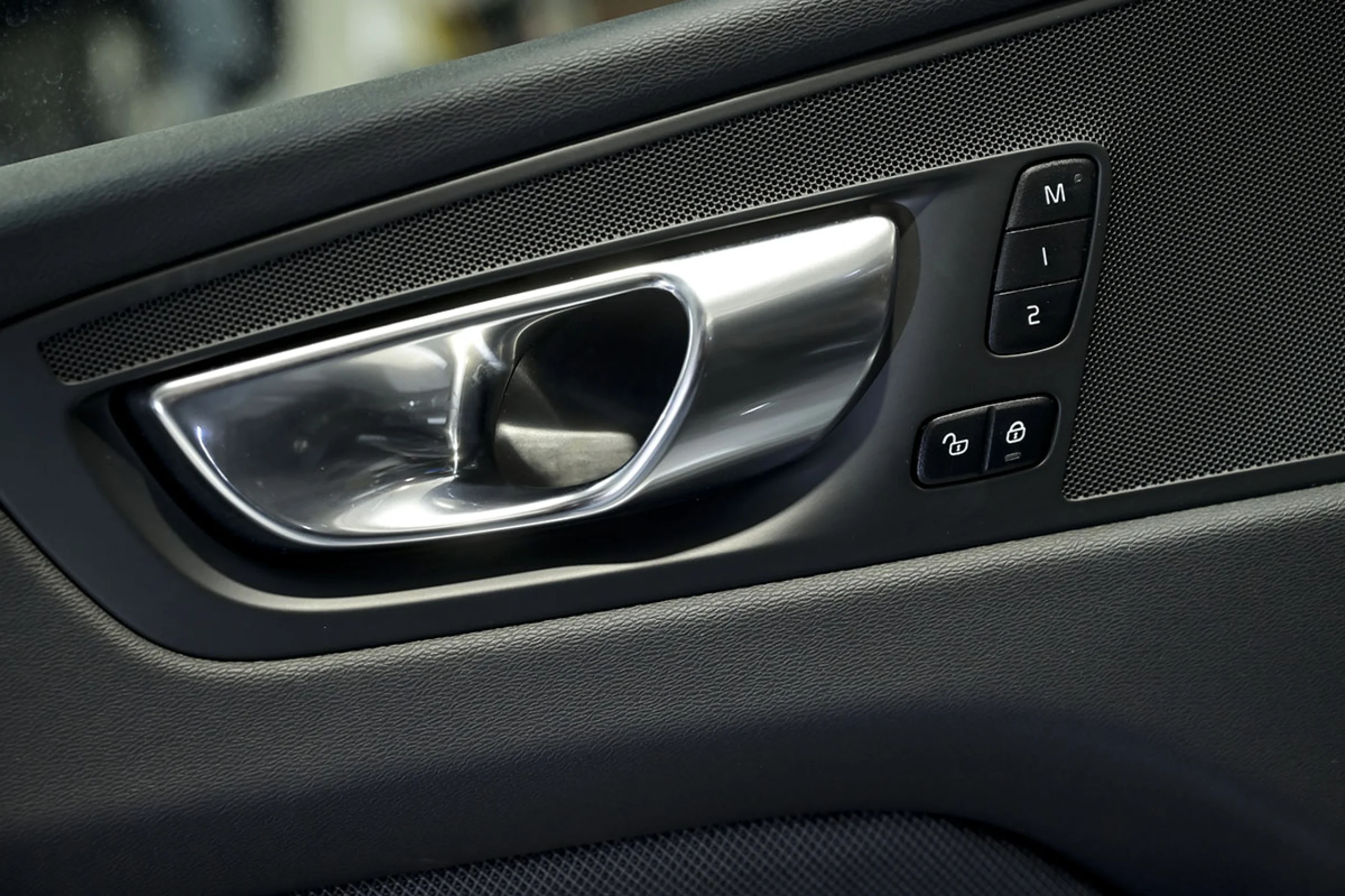 Volvo XC 60 XC60 2.0 T6 AWD Recharge RDesign Auto - Foto 36