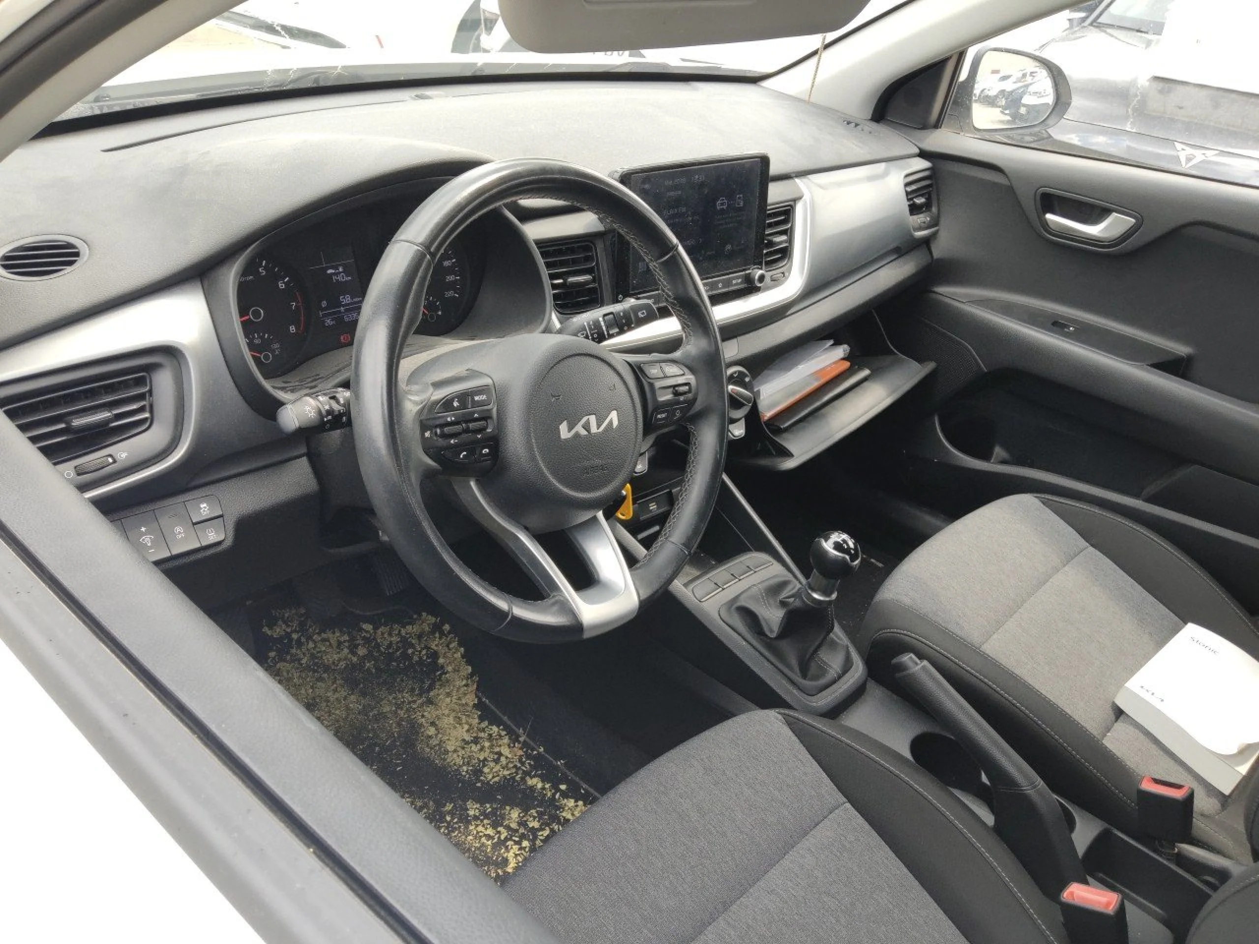 Kia Stonic 1.2 DPi 62kW (84CV) Concept - Foto 7