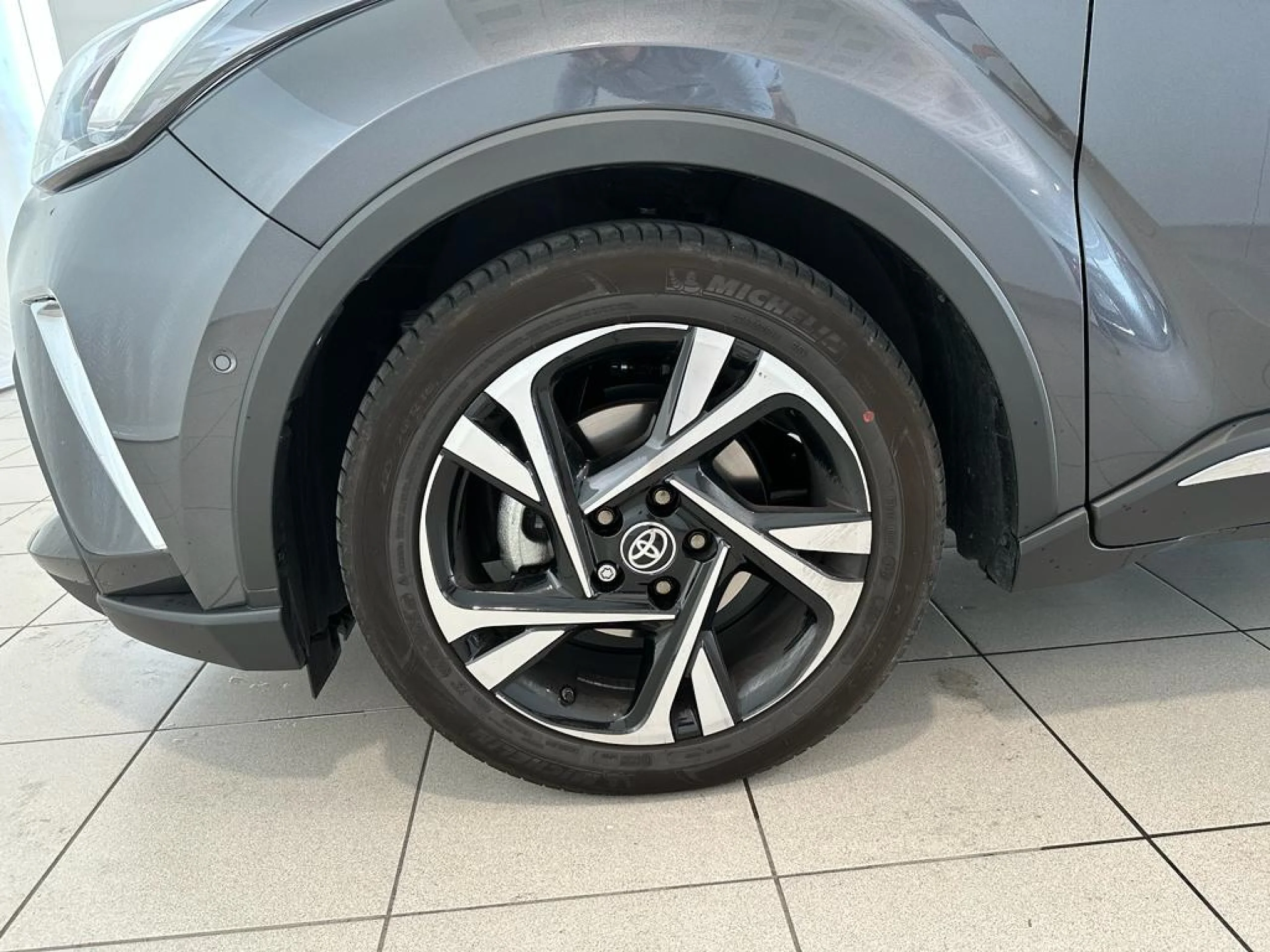 Toyota C-HR 180h Advance Luxury - Foto 13