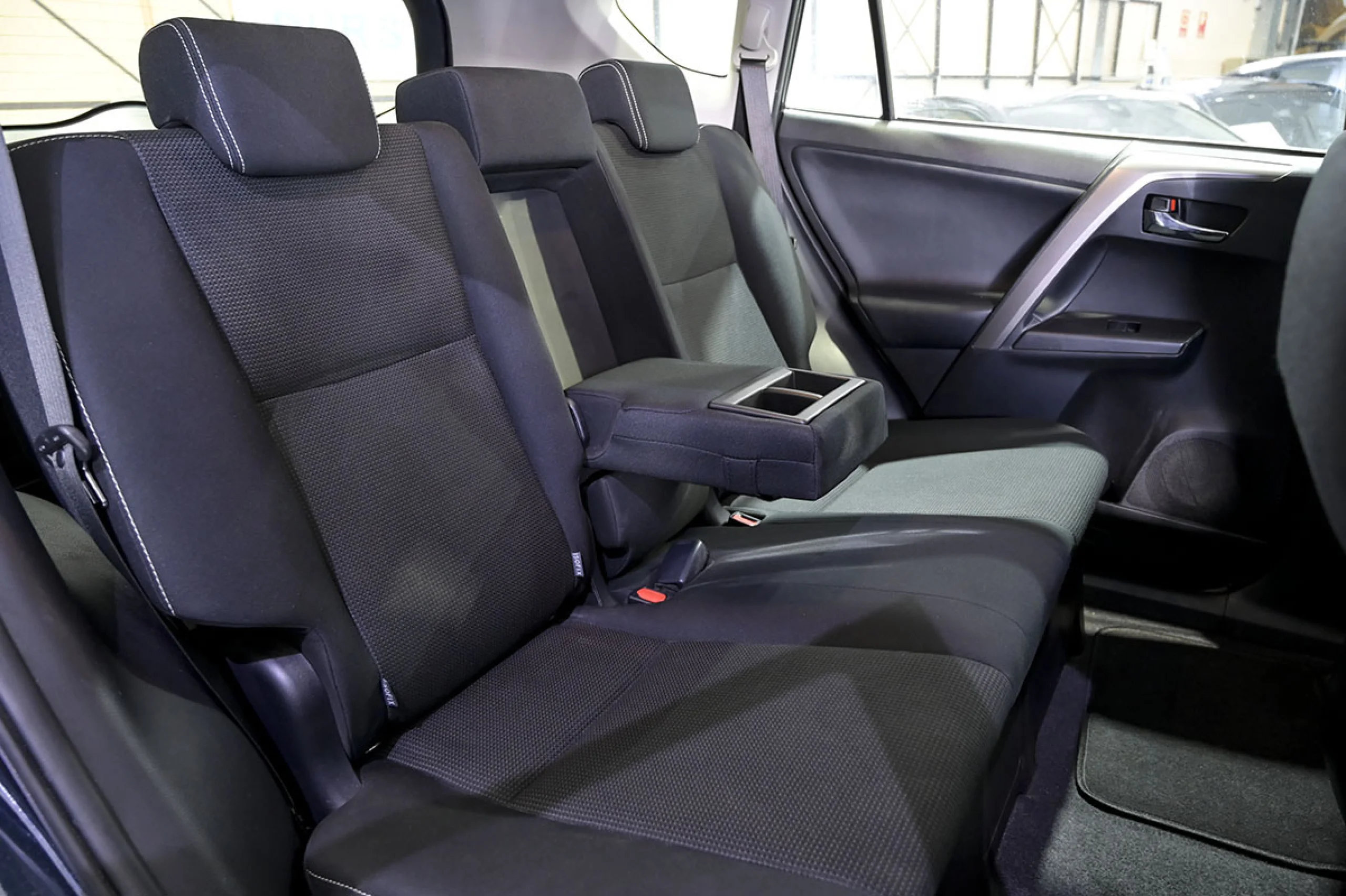 Toyota RAV 4 Rav4 2.5l hybrid 2WD Advance - Foto 18