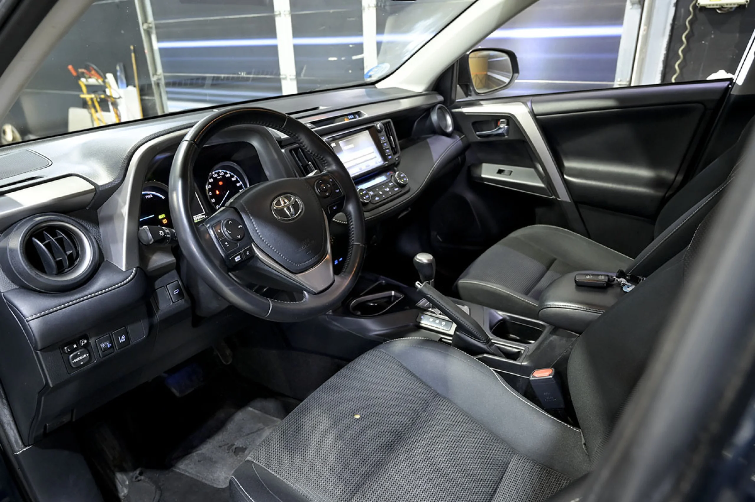 Toyota RAV 4 Rav4 2.5l hybrid 2WD Advance - Foto 6