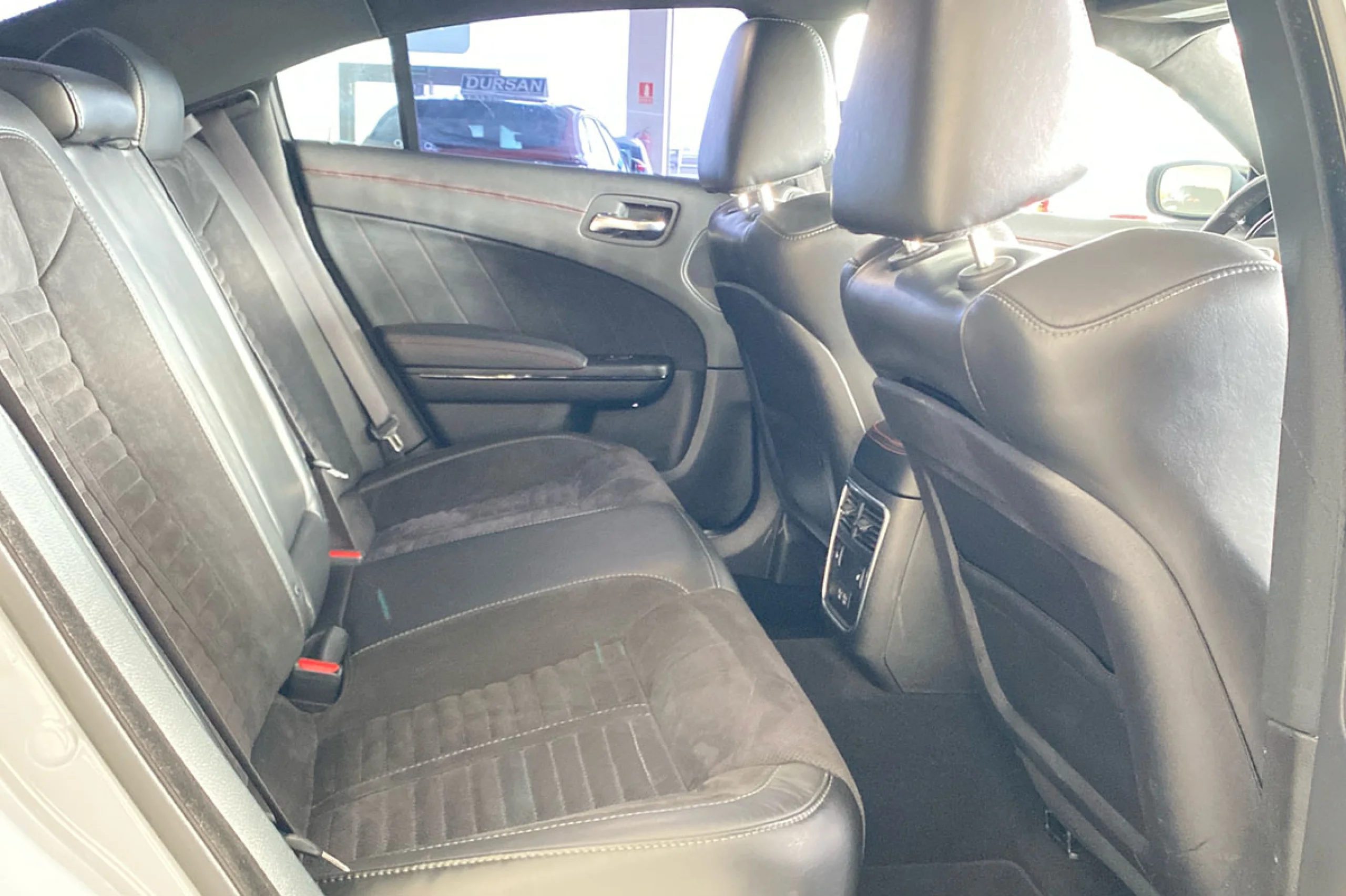 Dodge Charger RT Scat Pack Widebody - Foto 29