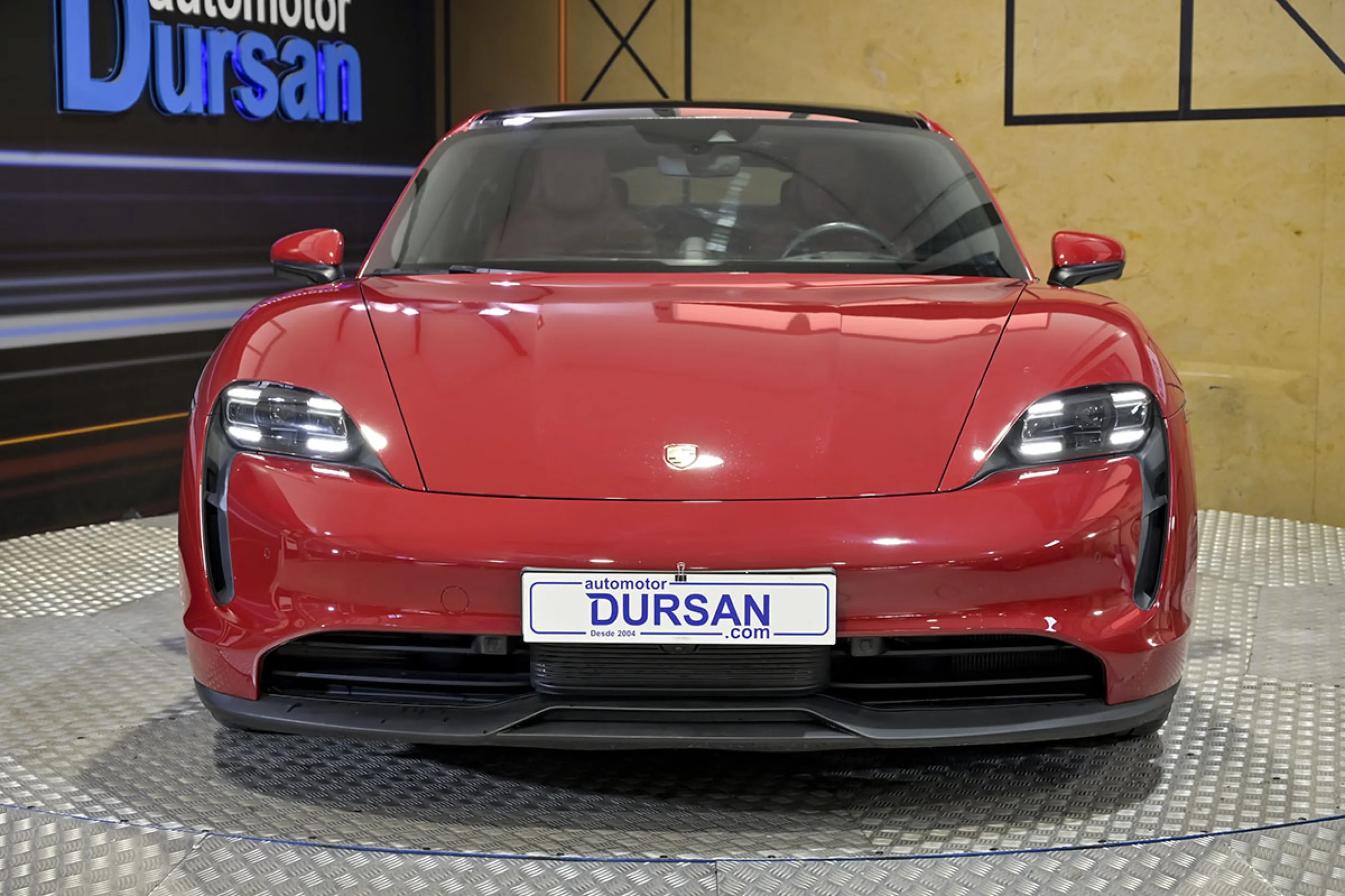 Porsche Taycan Porsche Taycan - Foto 2