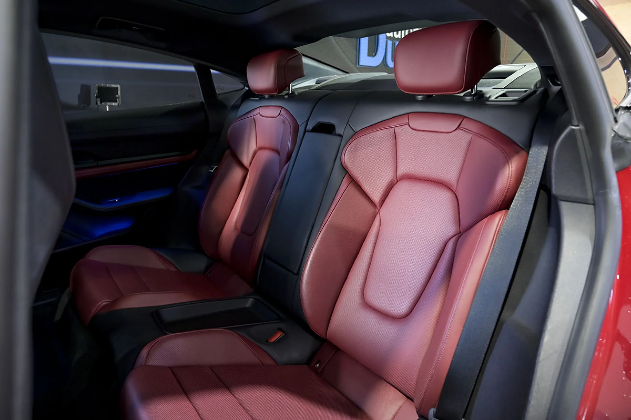 Porsche Taycan Porsche Taycan - Foto 15