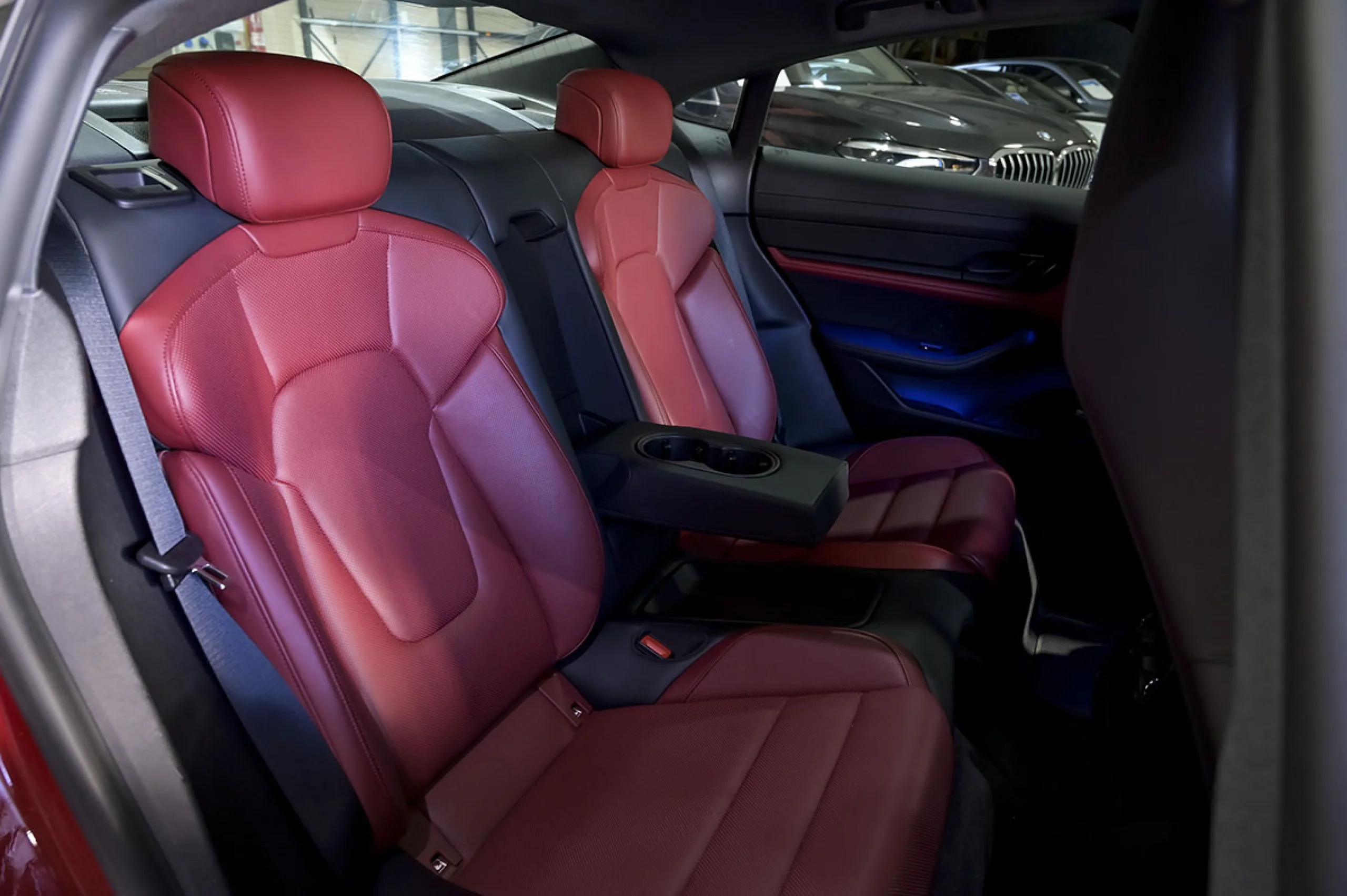 Porsche Taycan Porsche Taycan - Foto 16