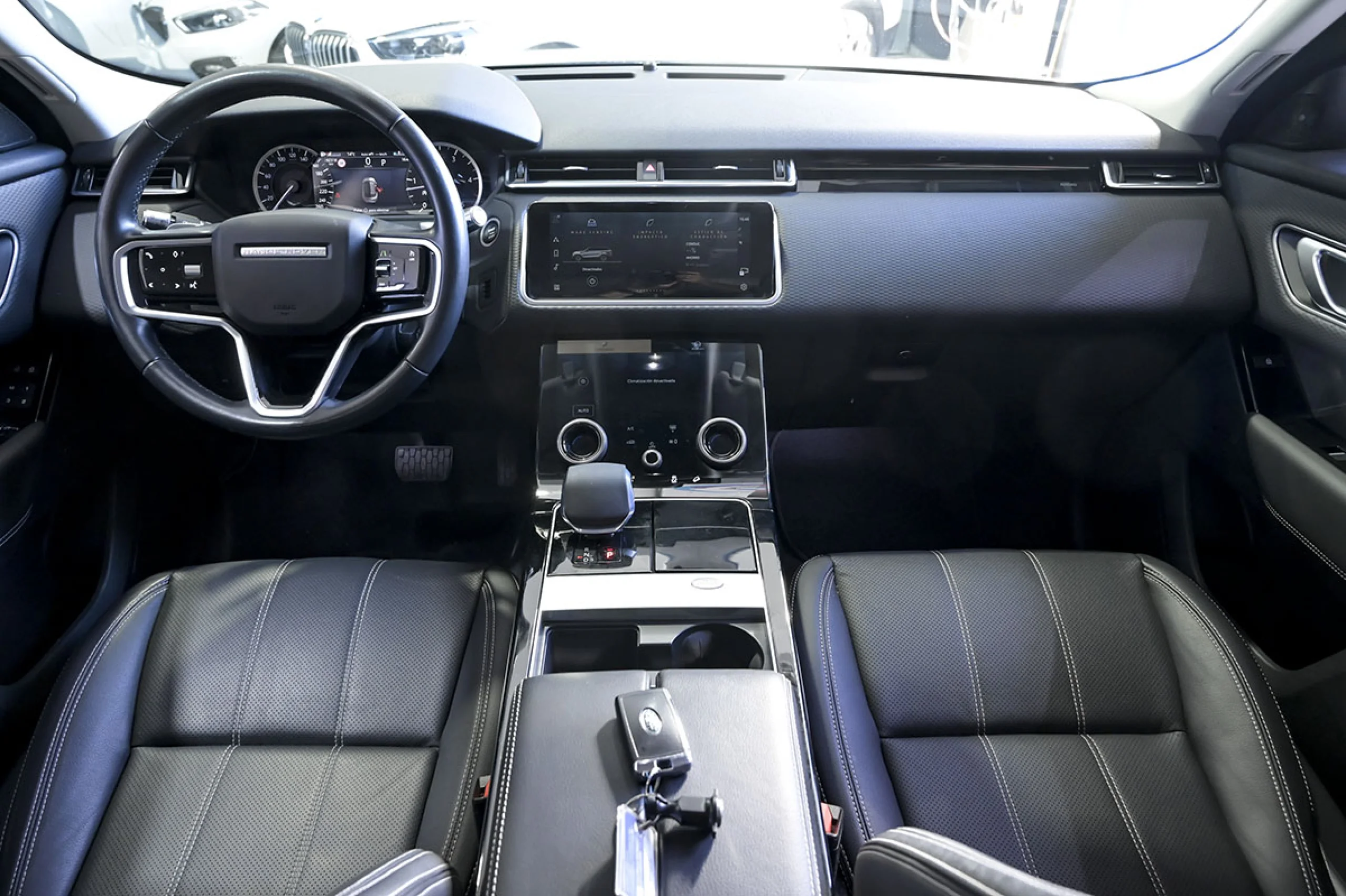 Land Rover Range Rover Velar 2.0D I4 150kW 204CV S 4WD Auto - Foto 8