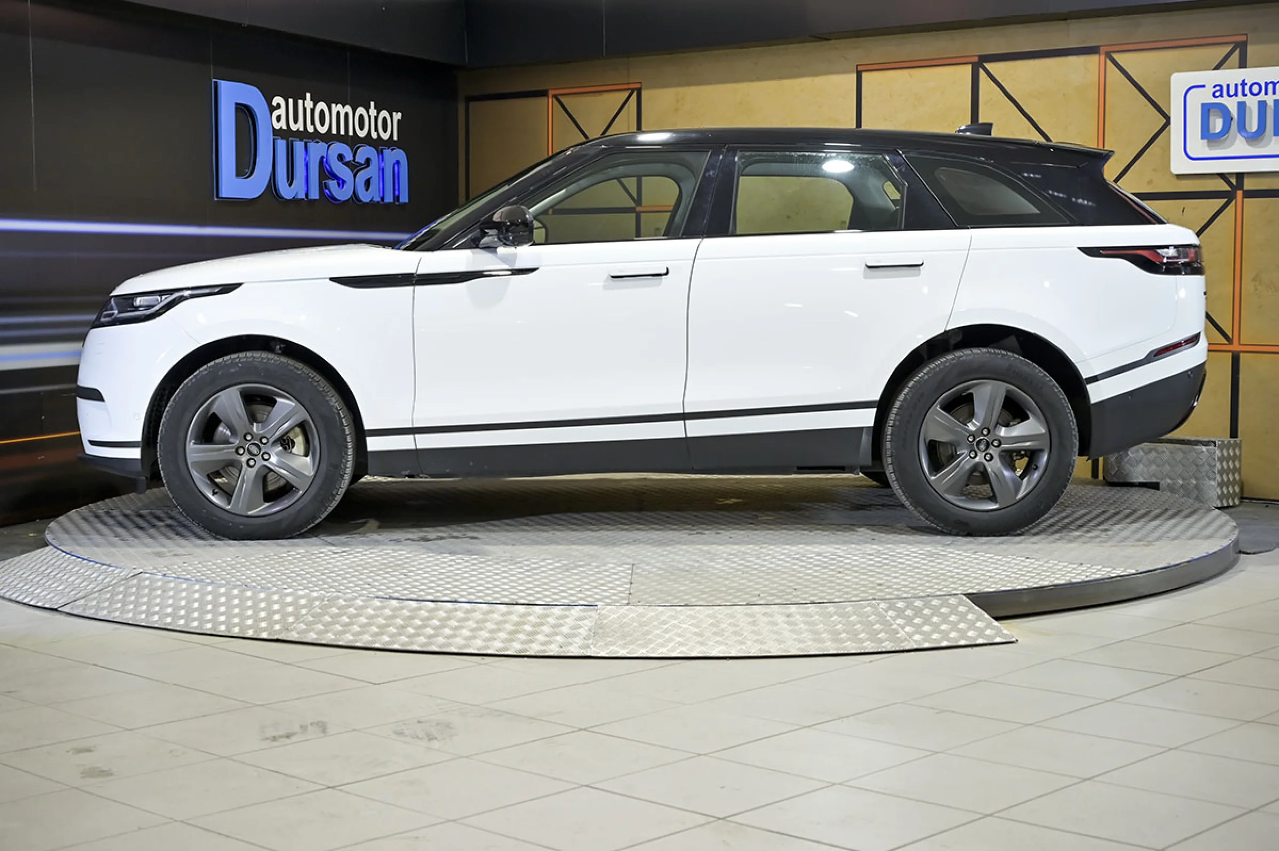 Land Rover Range Rover Velar 2.0D I4 150kW 204CV S 4WD Auto - Foto 19